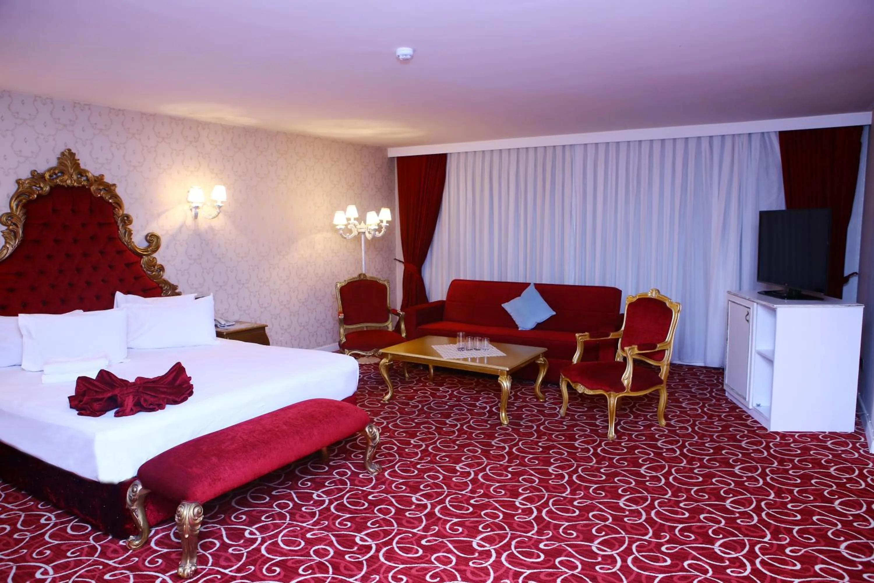 Bed in Deluxe Hotel Ganja