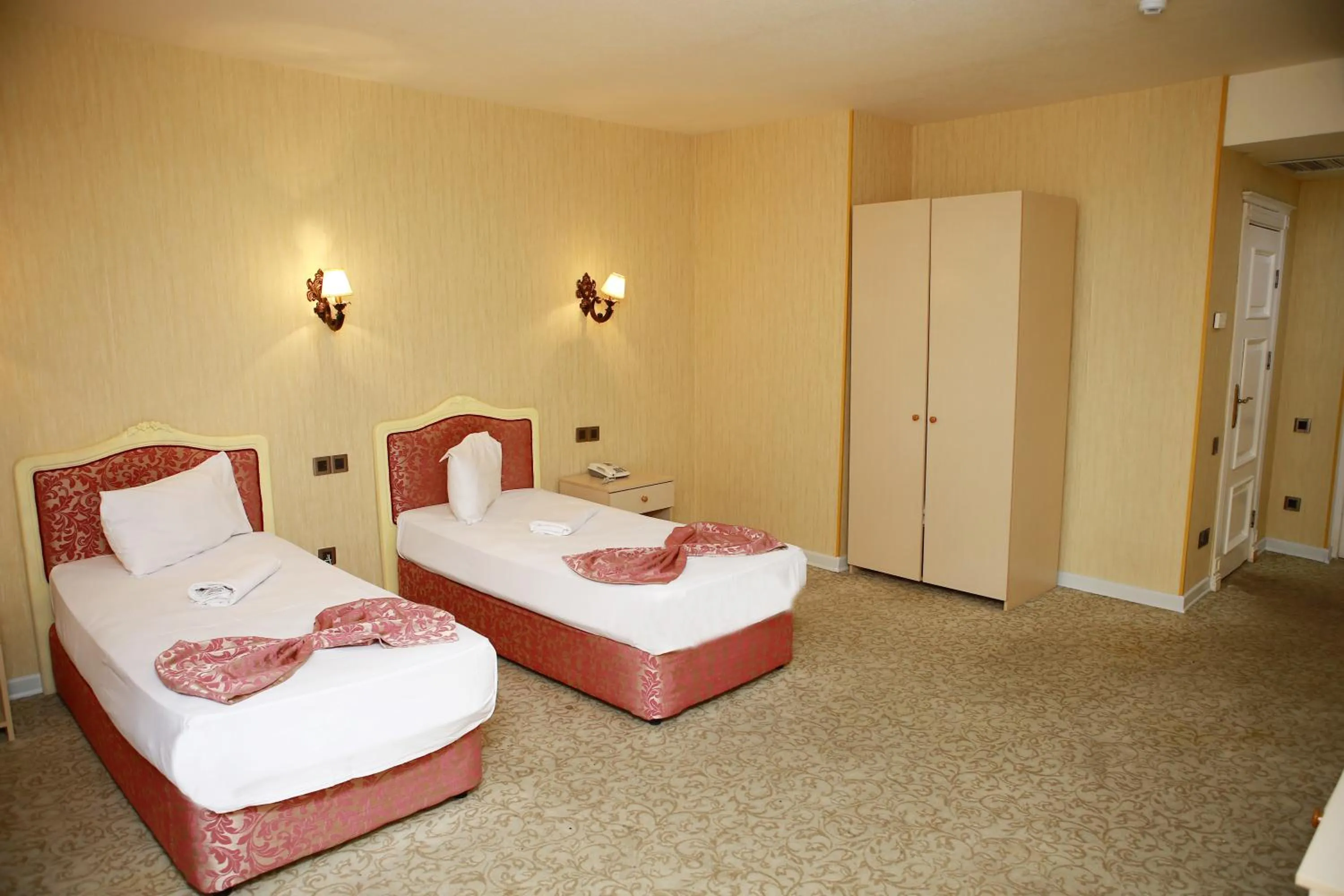 Bed in Deluxe Hotel Ganja