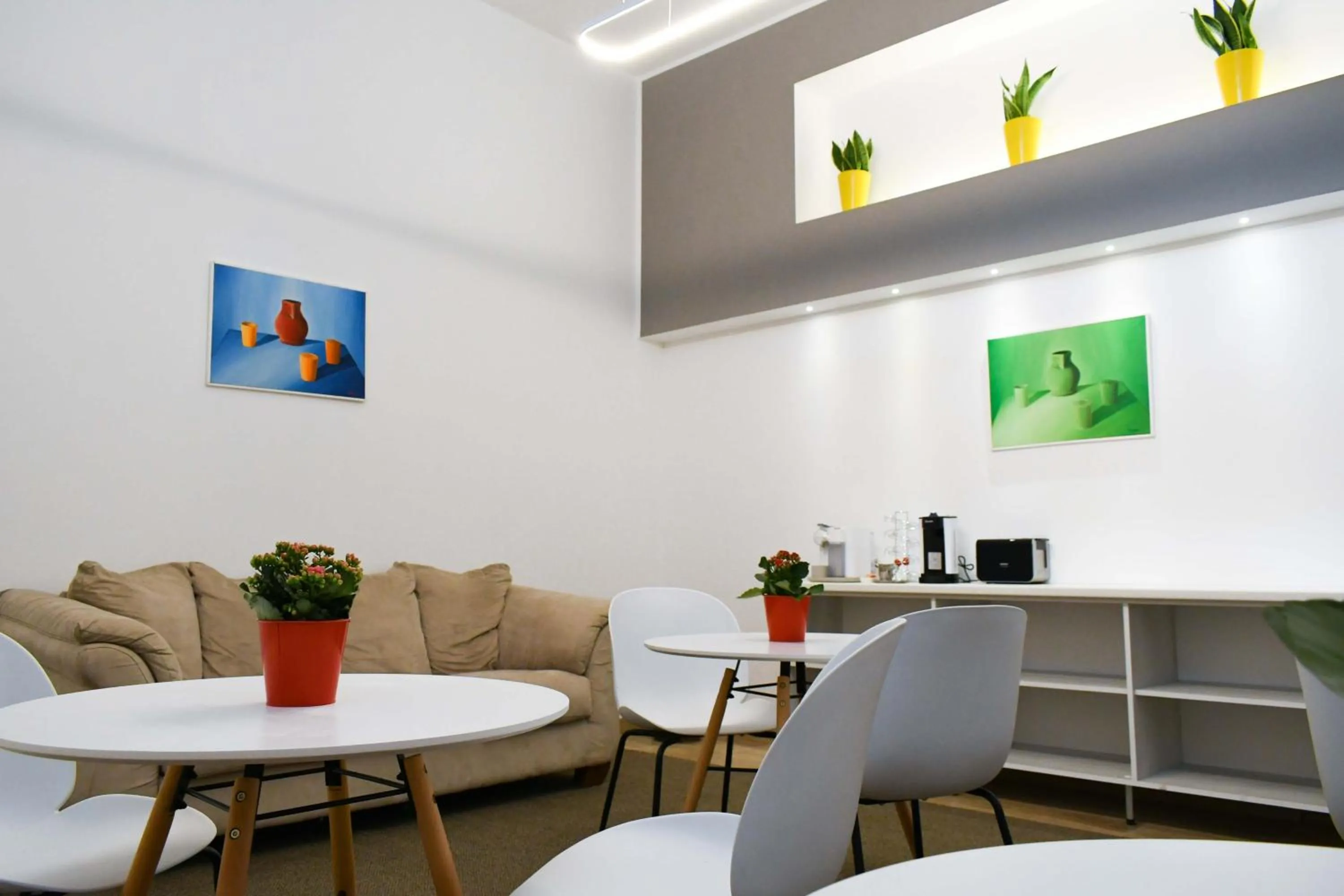 Lounge or bar in Zeta Rooms