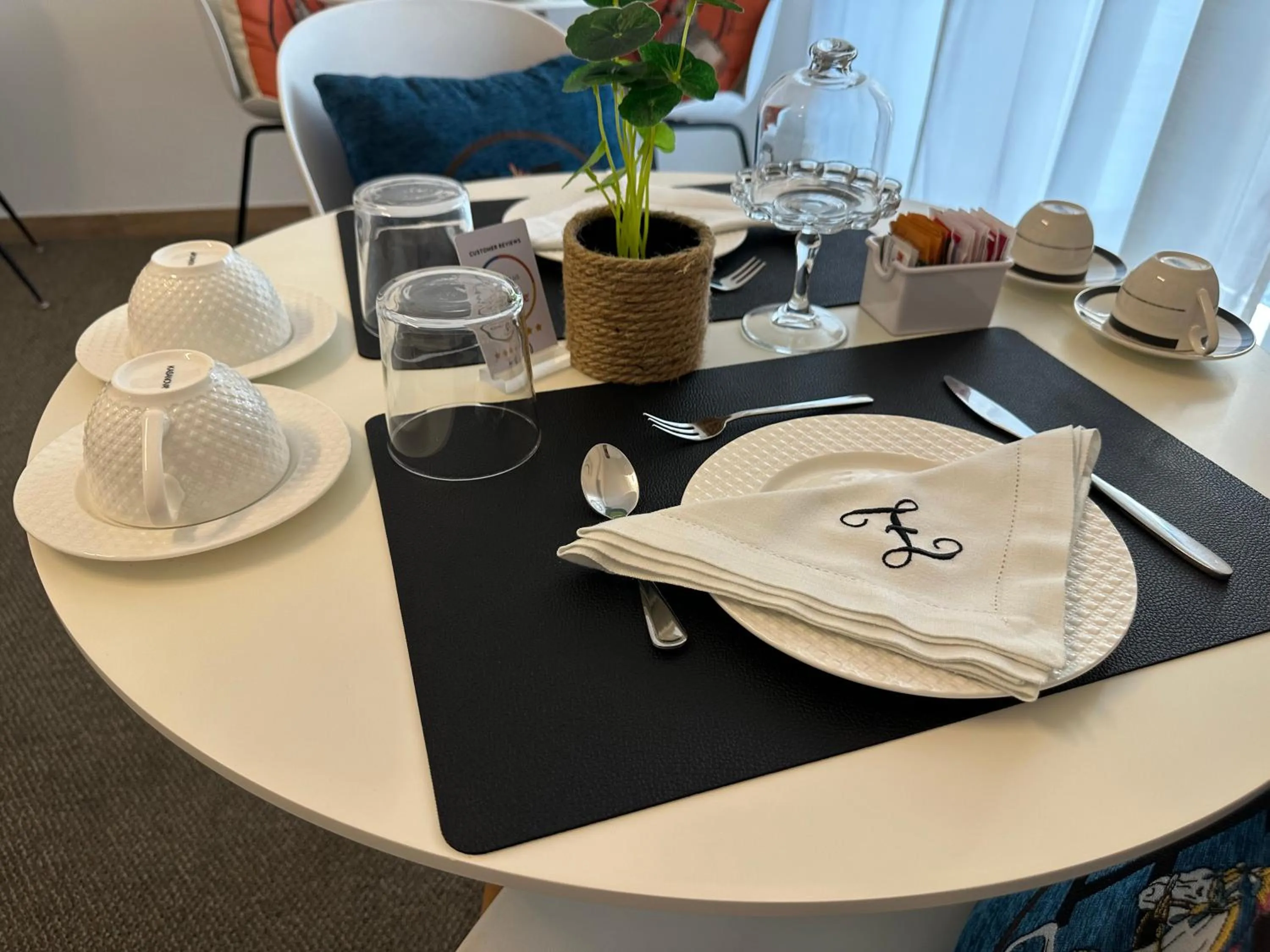 Breakfast in Zeta Rooms