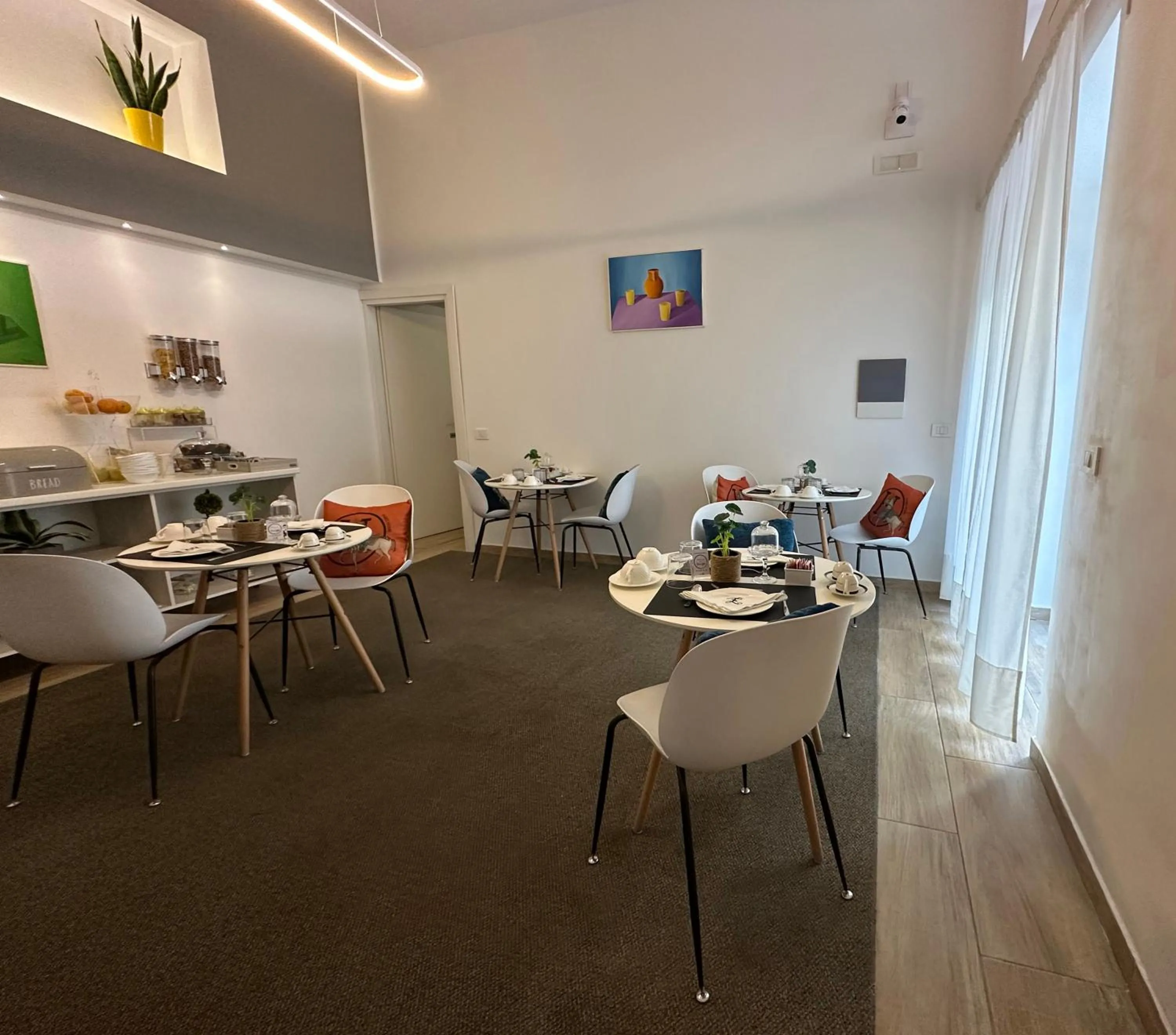 Breakfast in Zeta Rooms