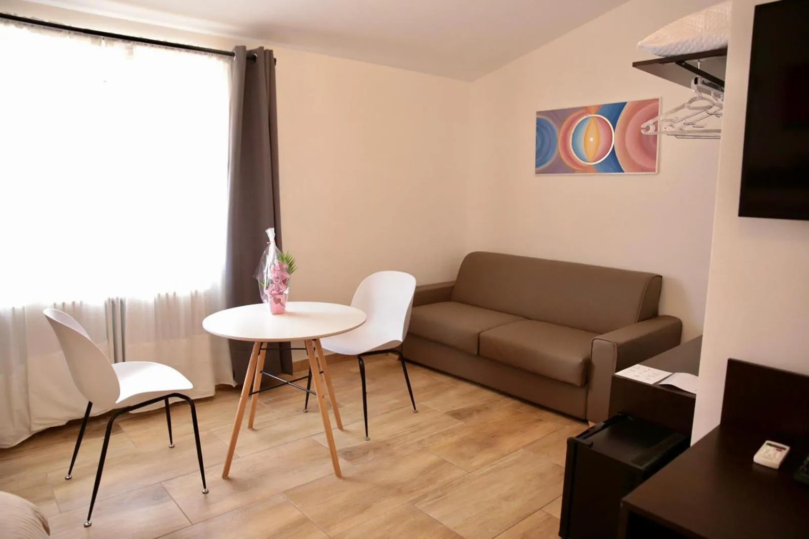 Bedroom in Zeta Rooms