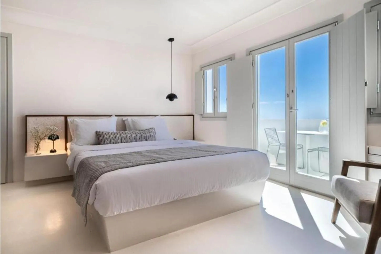 Bed in Akra Suites & Spa