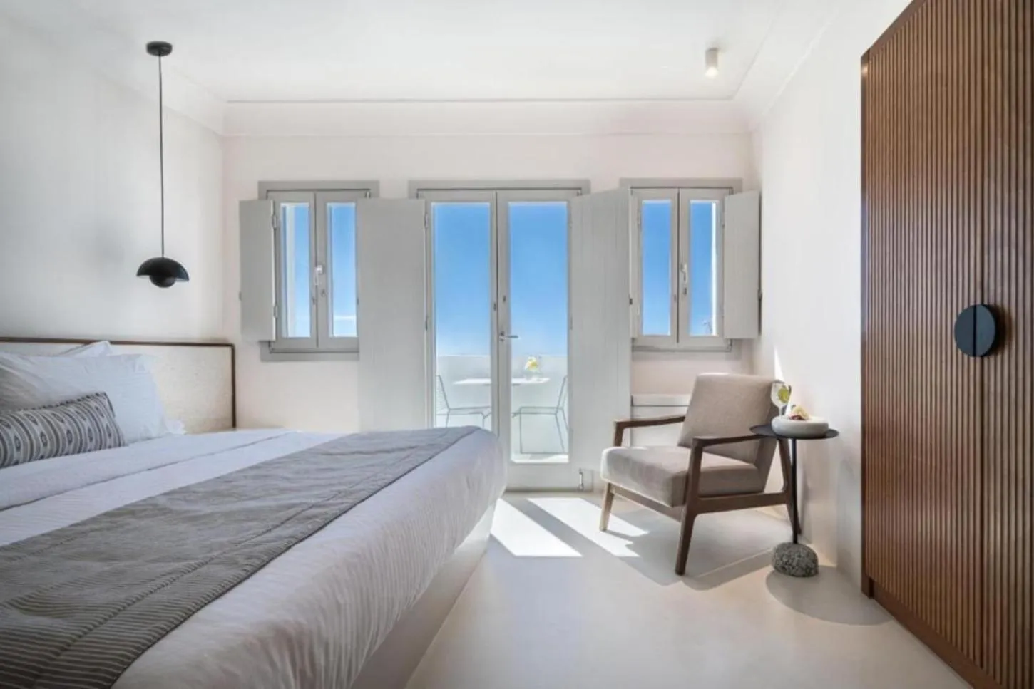 Bed in Akra Suites & Spa