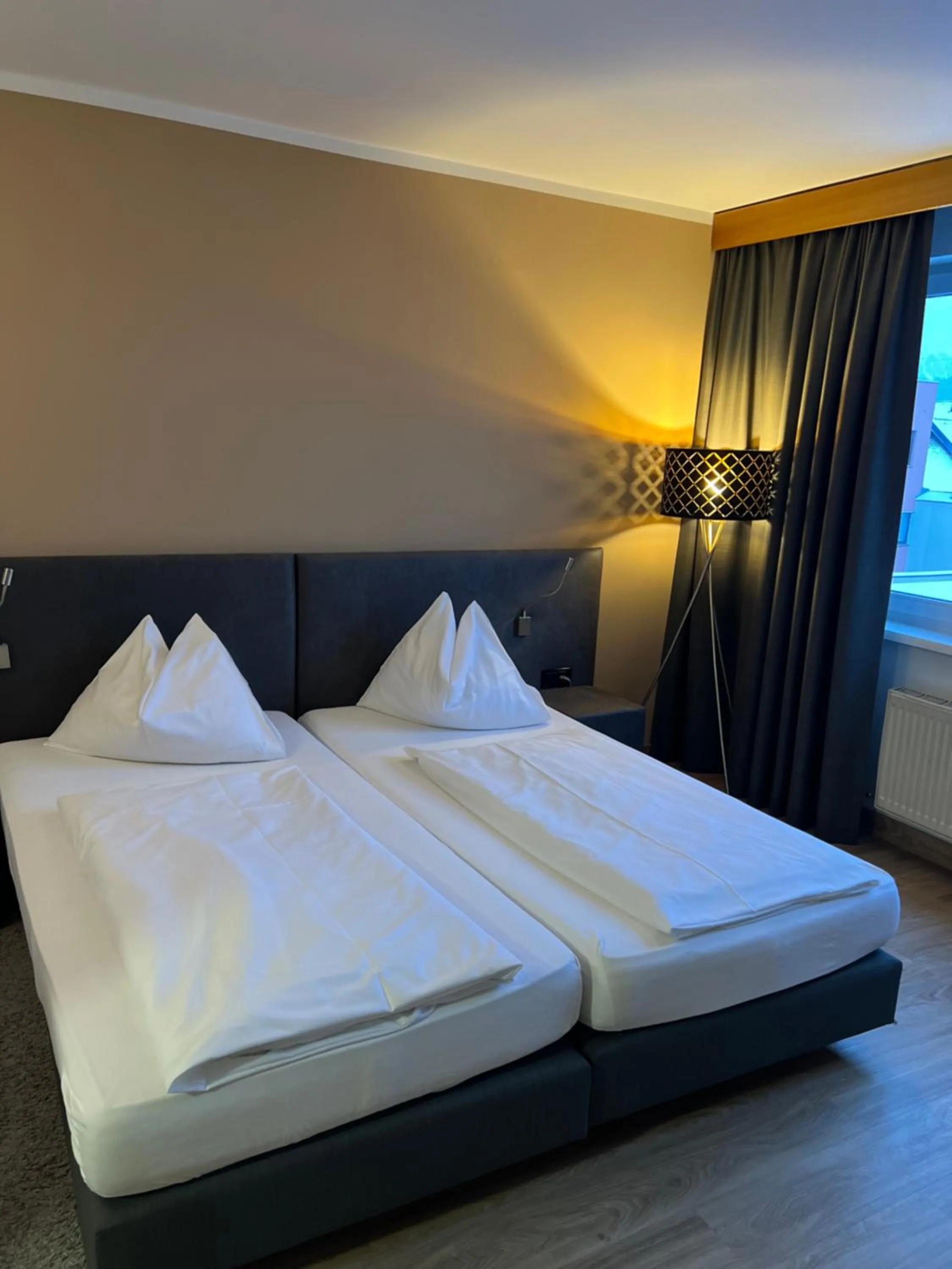 Photo of the whole room, Bed in Skycity Hotel Atrigon