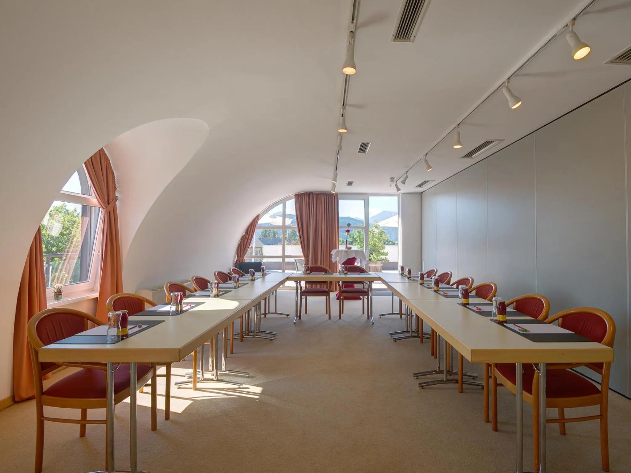 Meeting/conference room in Skycity Hotel Atrigon