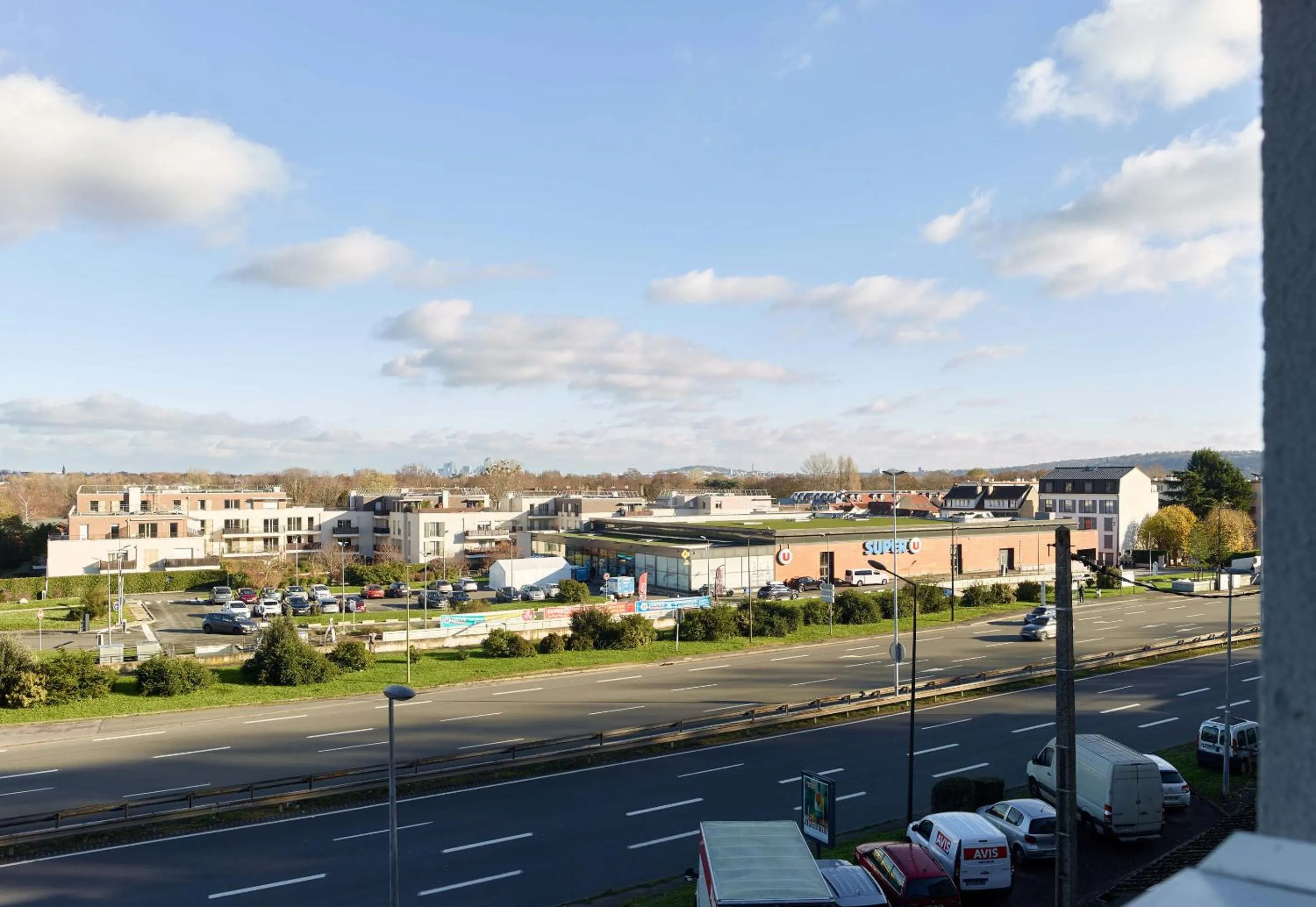 Street view in B&B HOTEL Le Port Marly Saint Germain en Laye