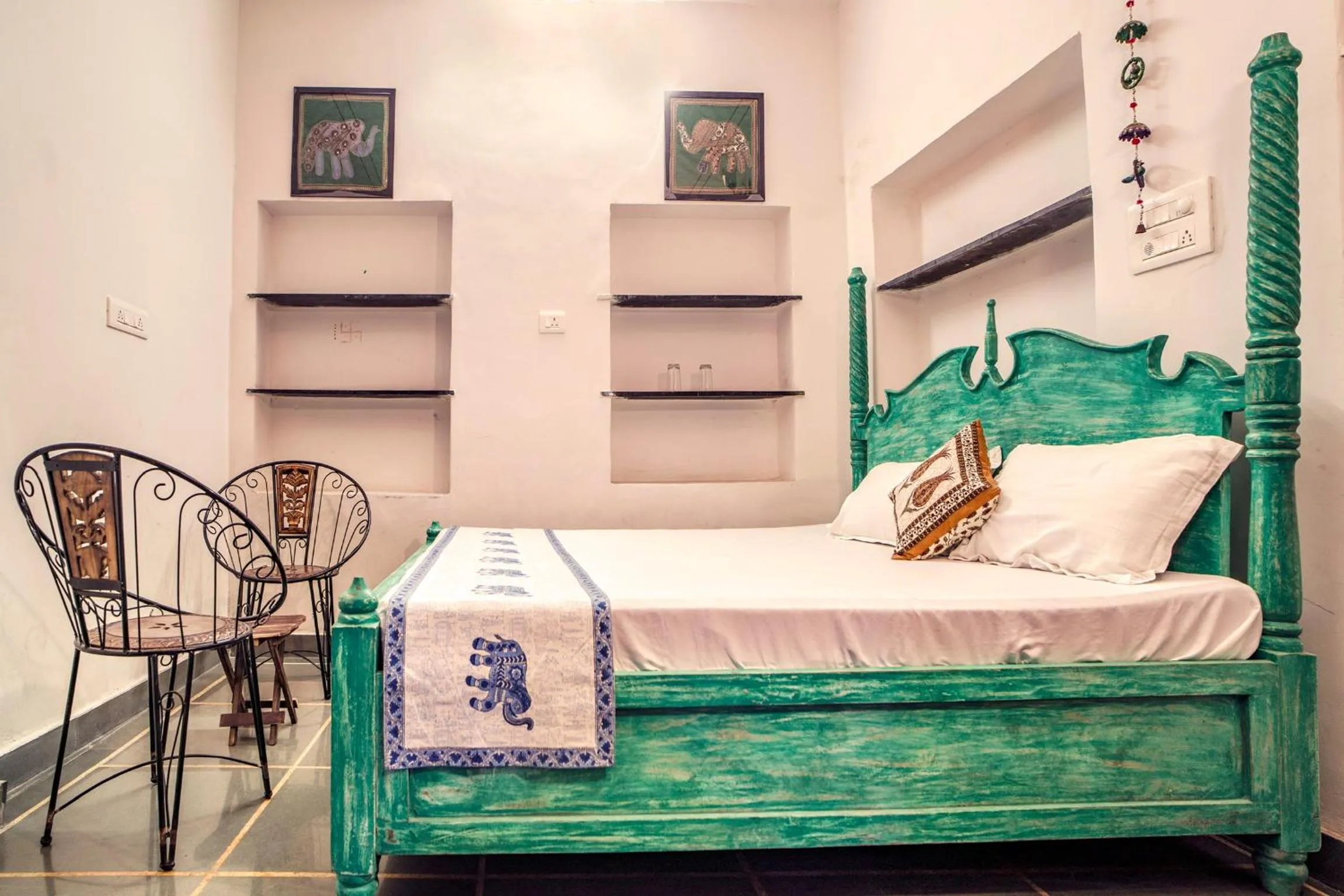 Bed in Soham Haveli Udaipur