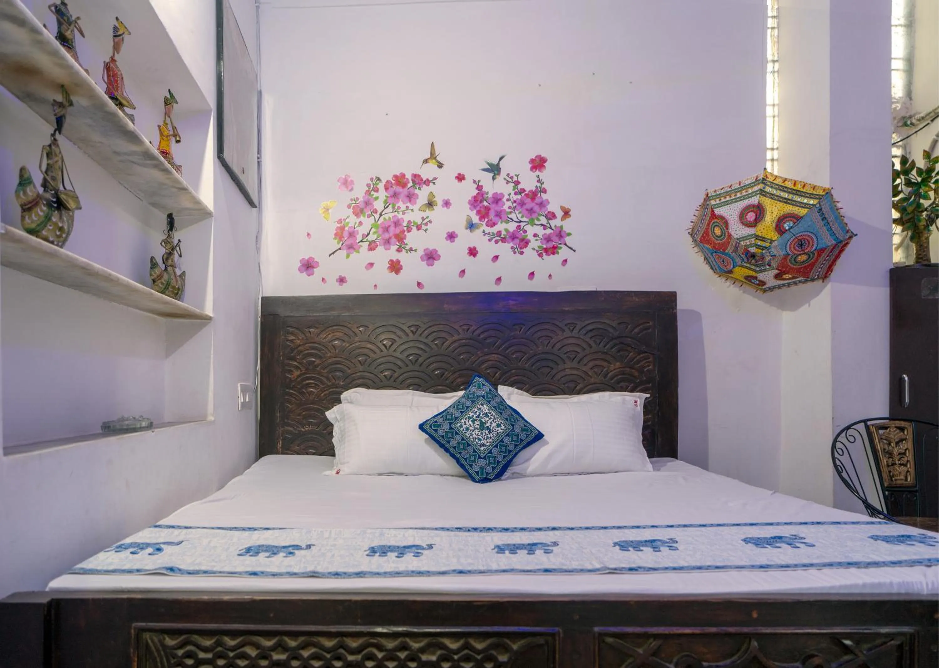 Bed in Soham Haveli Udaipur