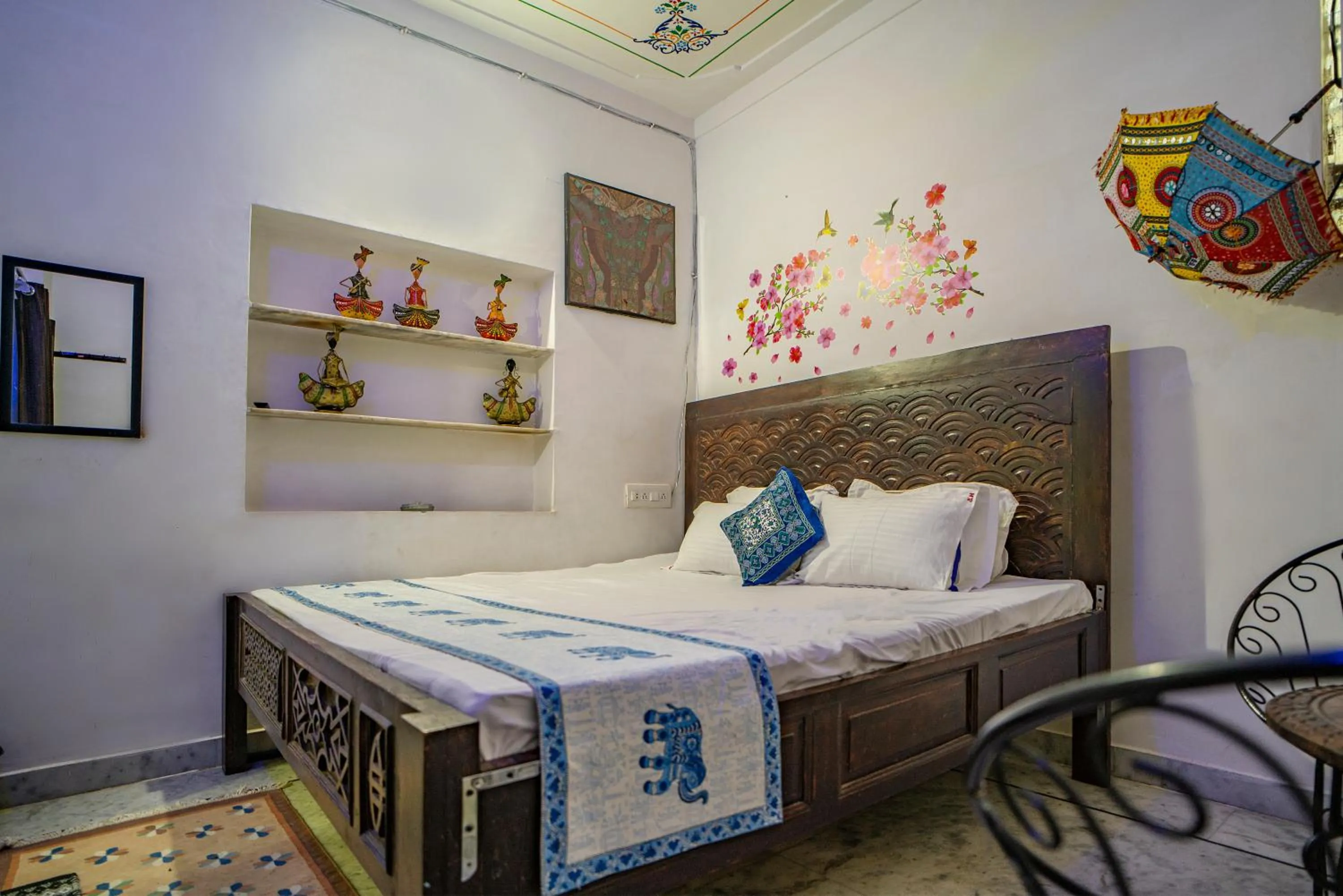 Bed in Soham Haveli Udaipur