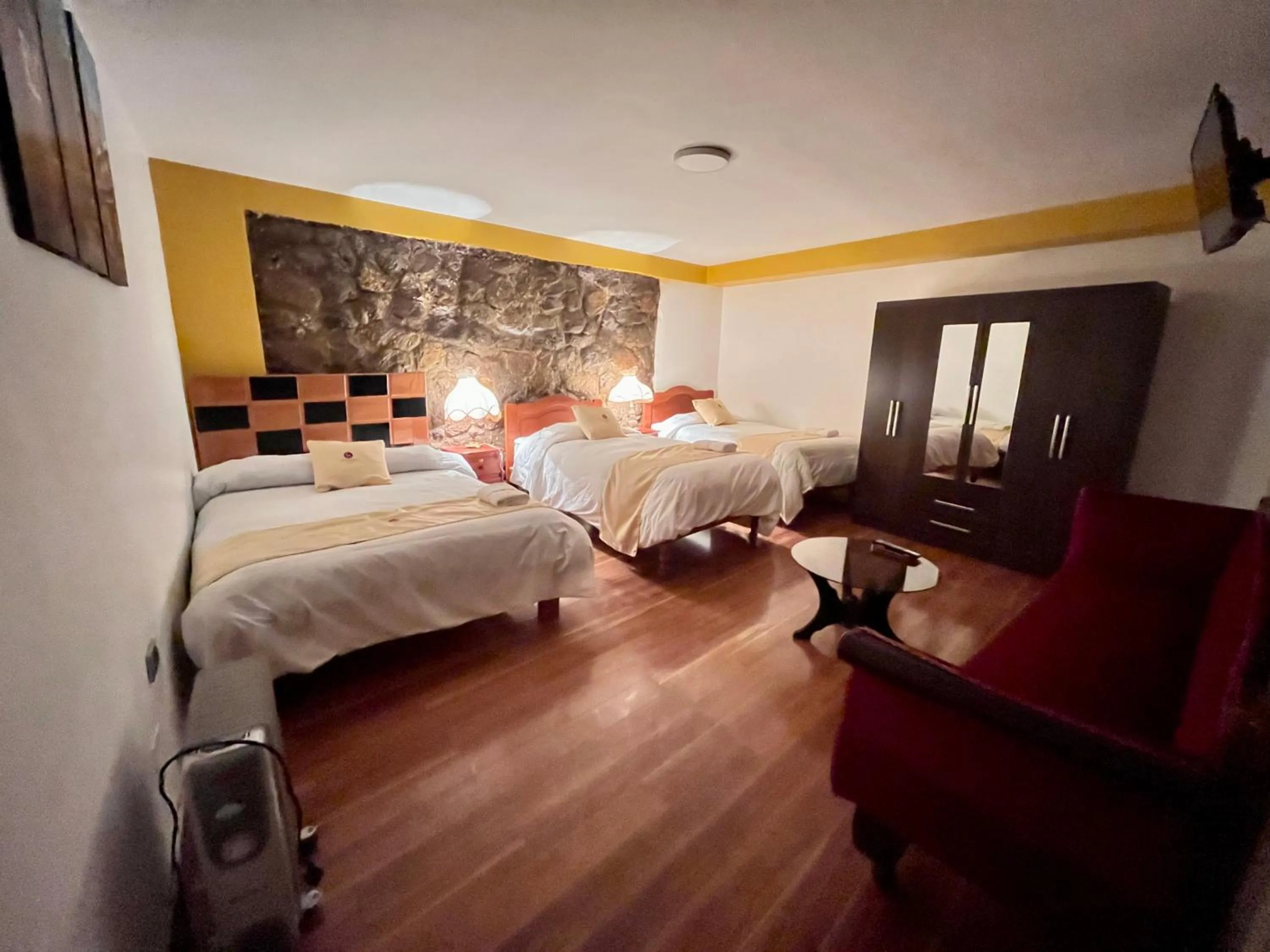 Bed in Hotel Choquequirao