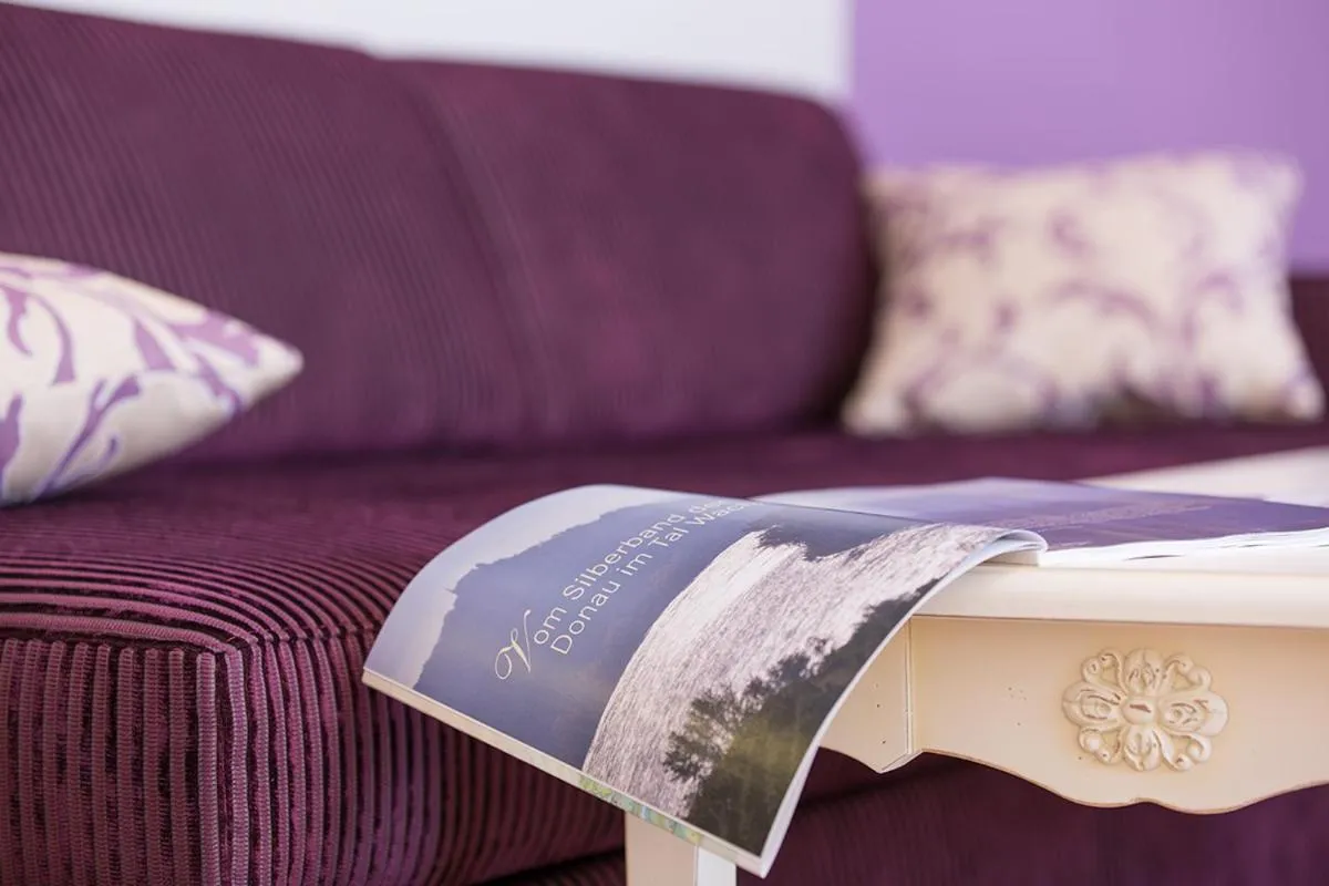 Living room, Bed in Hotel Restaurant zur Post