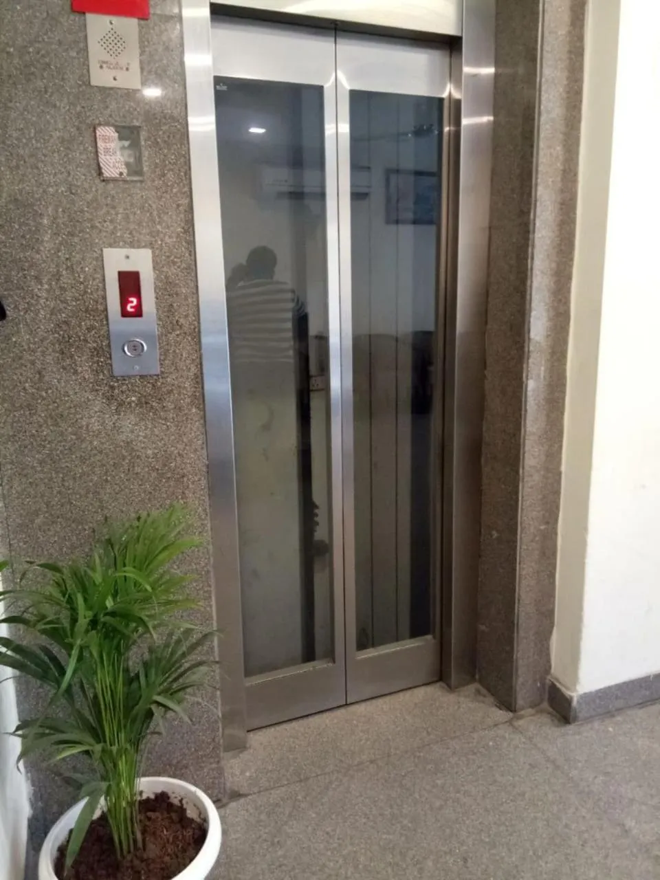 Area and facilities in New Delhi Hotel Citizen