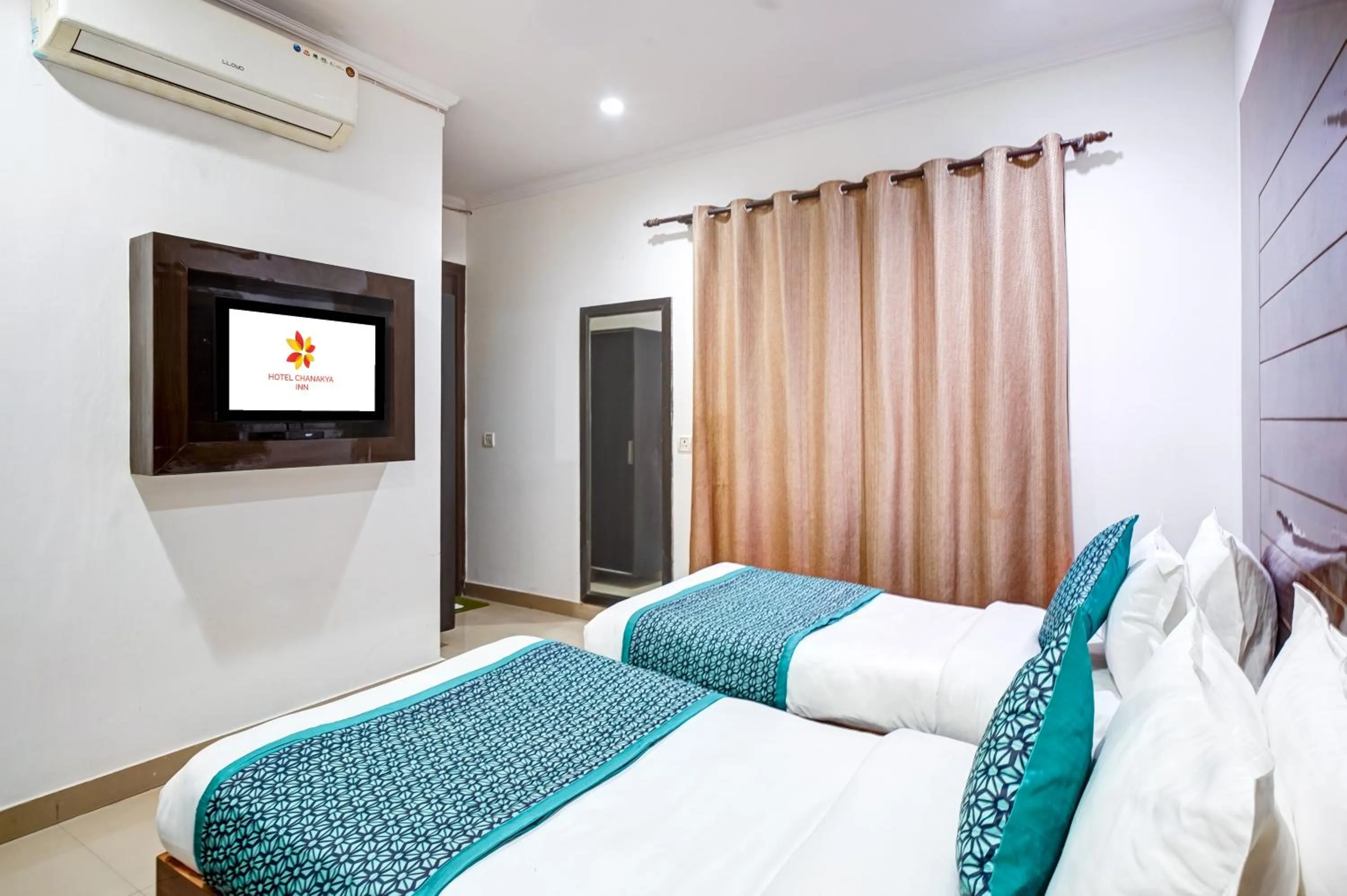 Bed in New Delhi Hotel Citizen