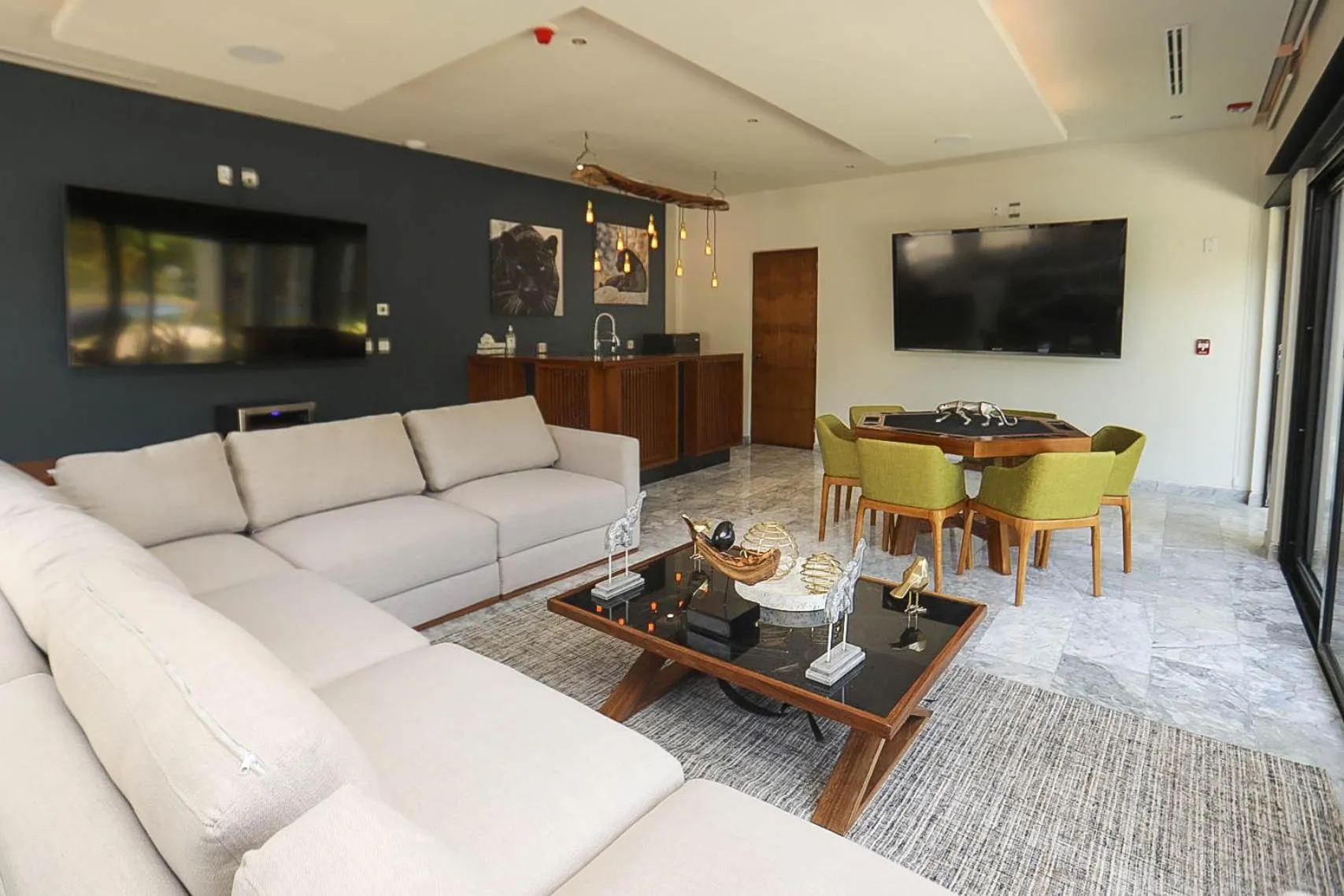 Living room in Panther Bay Boutique Hotel