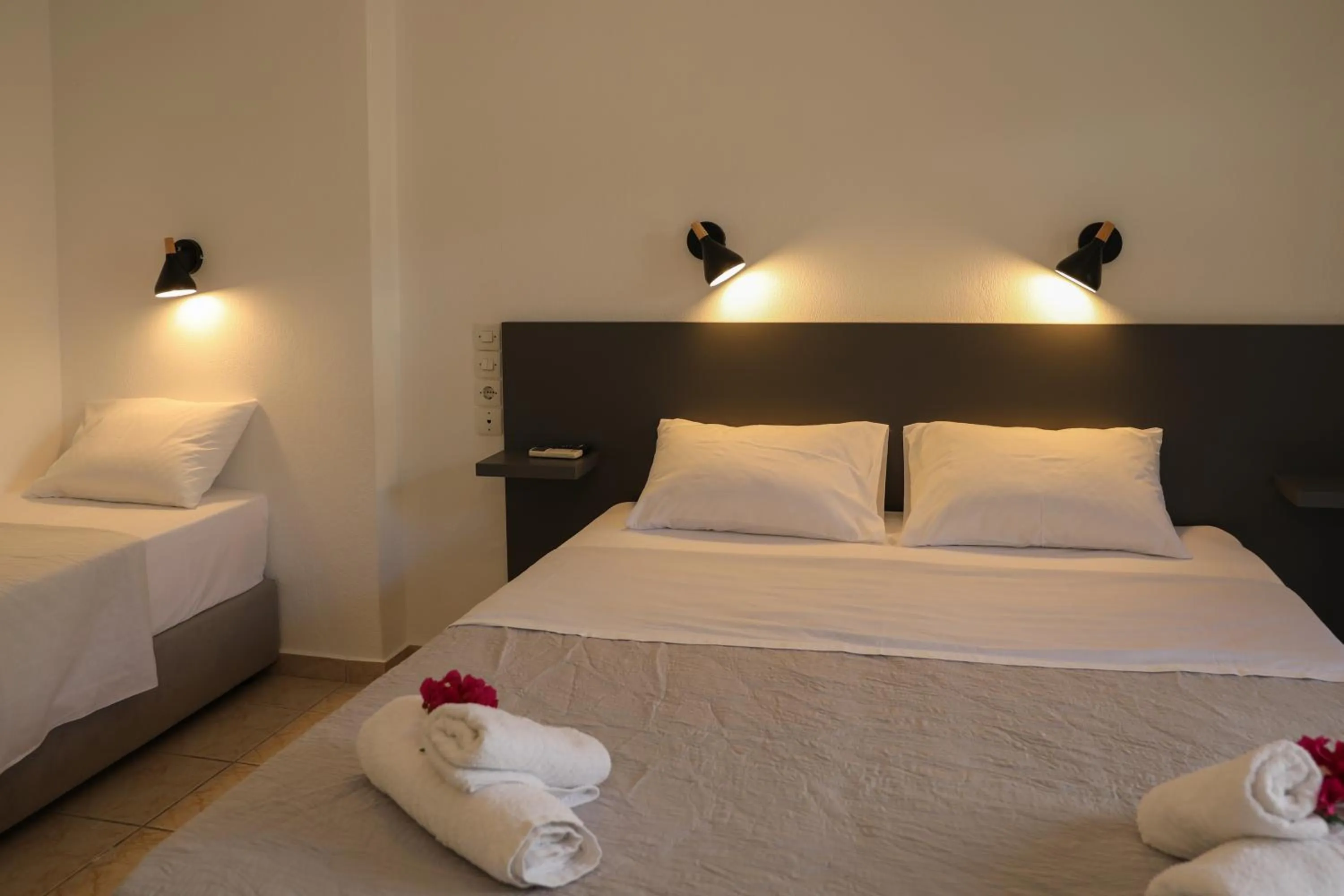 Bed in La FLEUR apartments