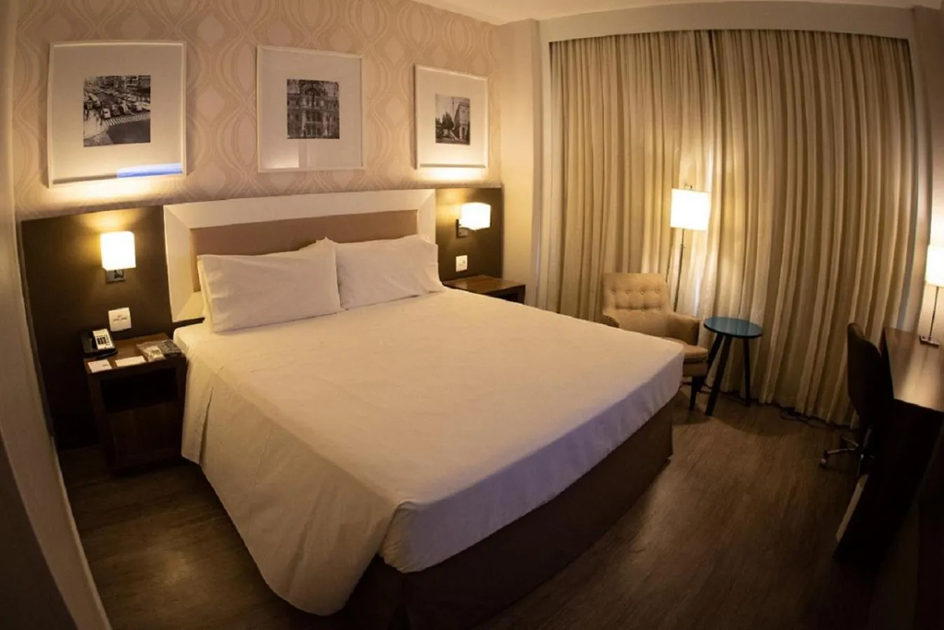 Bed in Holiday Inn Belo Horizonte Savassi by IHG