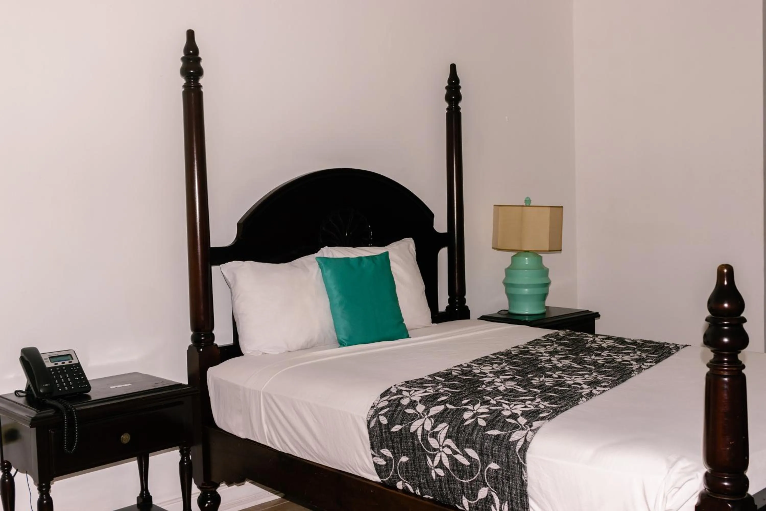 Bed in Grand Hotel Excelsior Port Royal