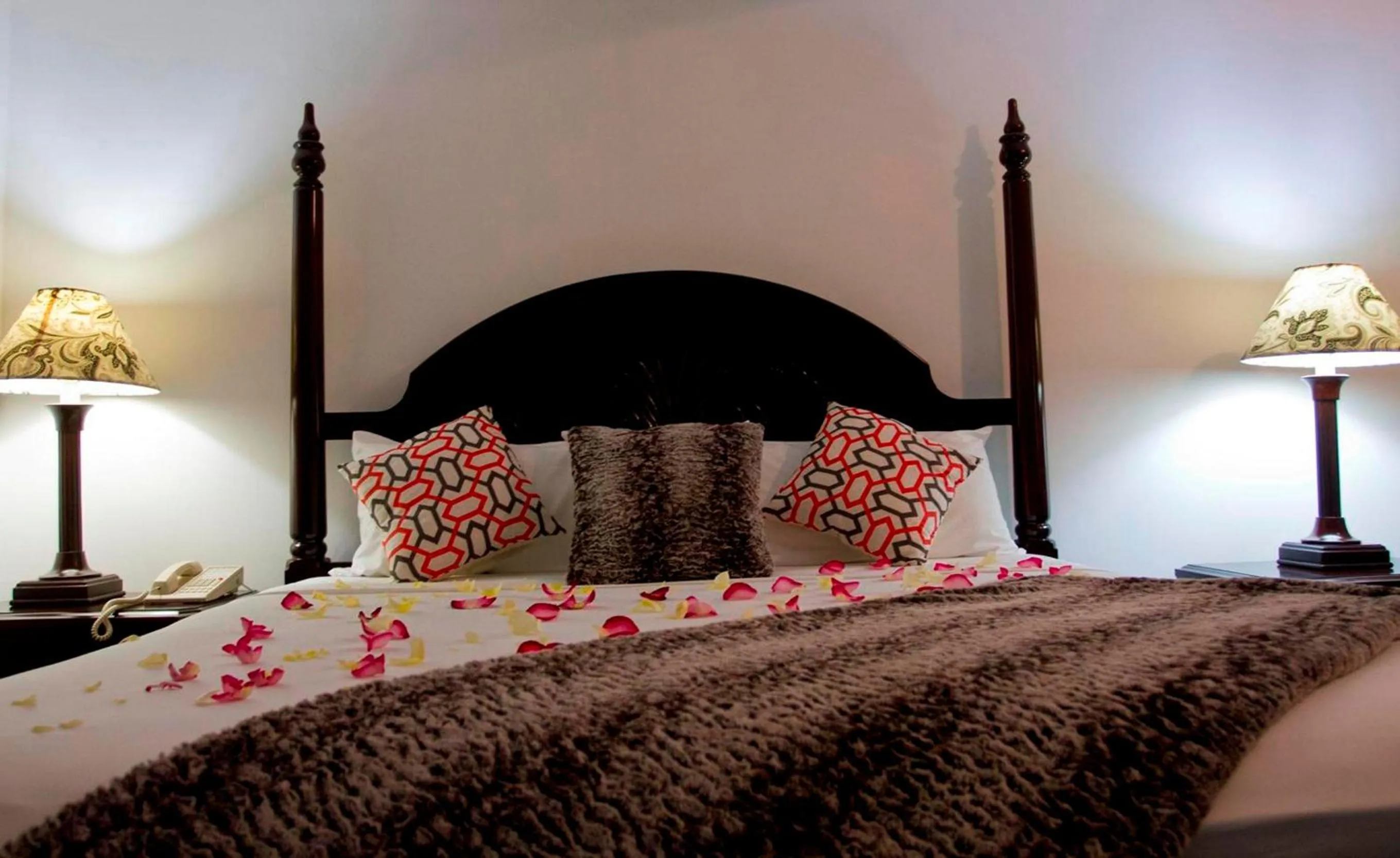 Bedroom, Bed in Grand Hotel Excelsior Port Royal