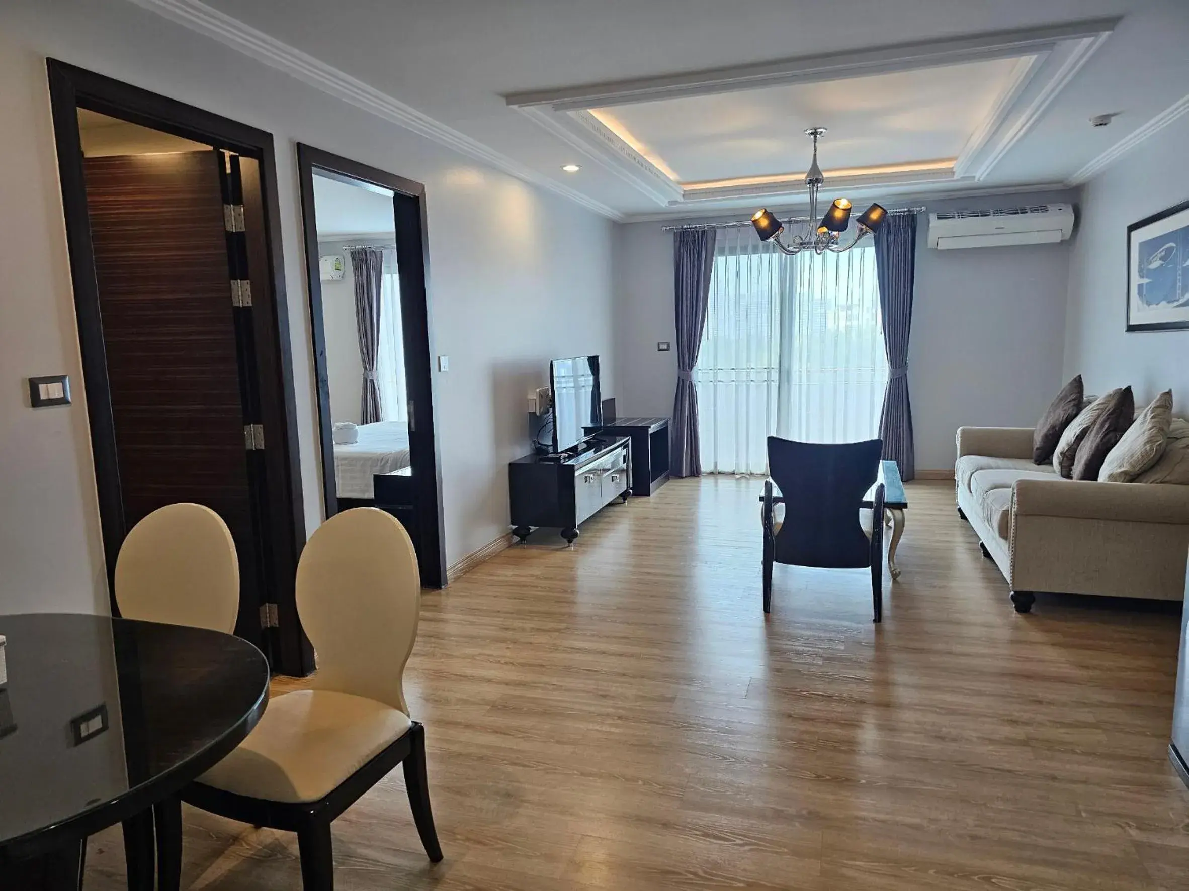 Executive Suite in Sirin Exclusive Hotel and Residence Executive Suite in Sirin Exclusive Hotel and Residence