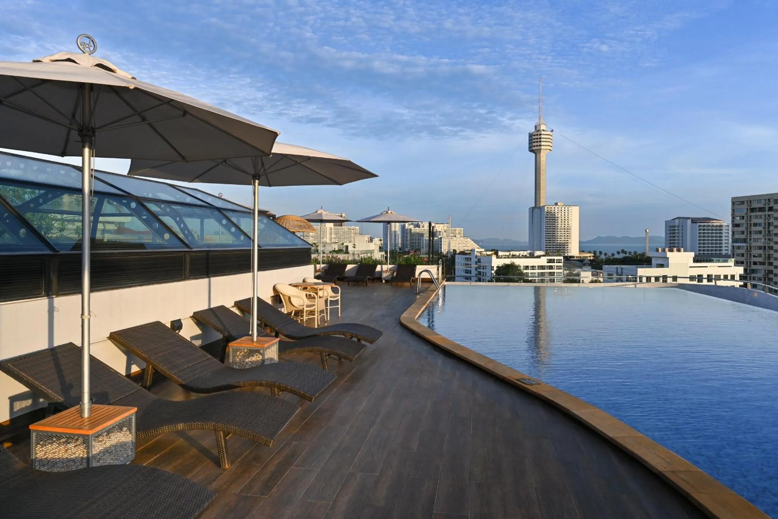 Swimming pool in Sirin Exclusive Hotel and Residence