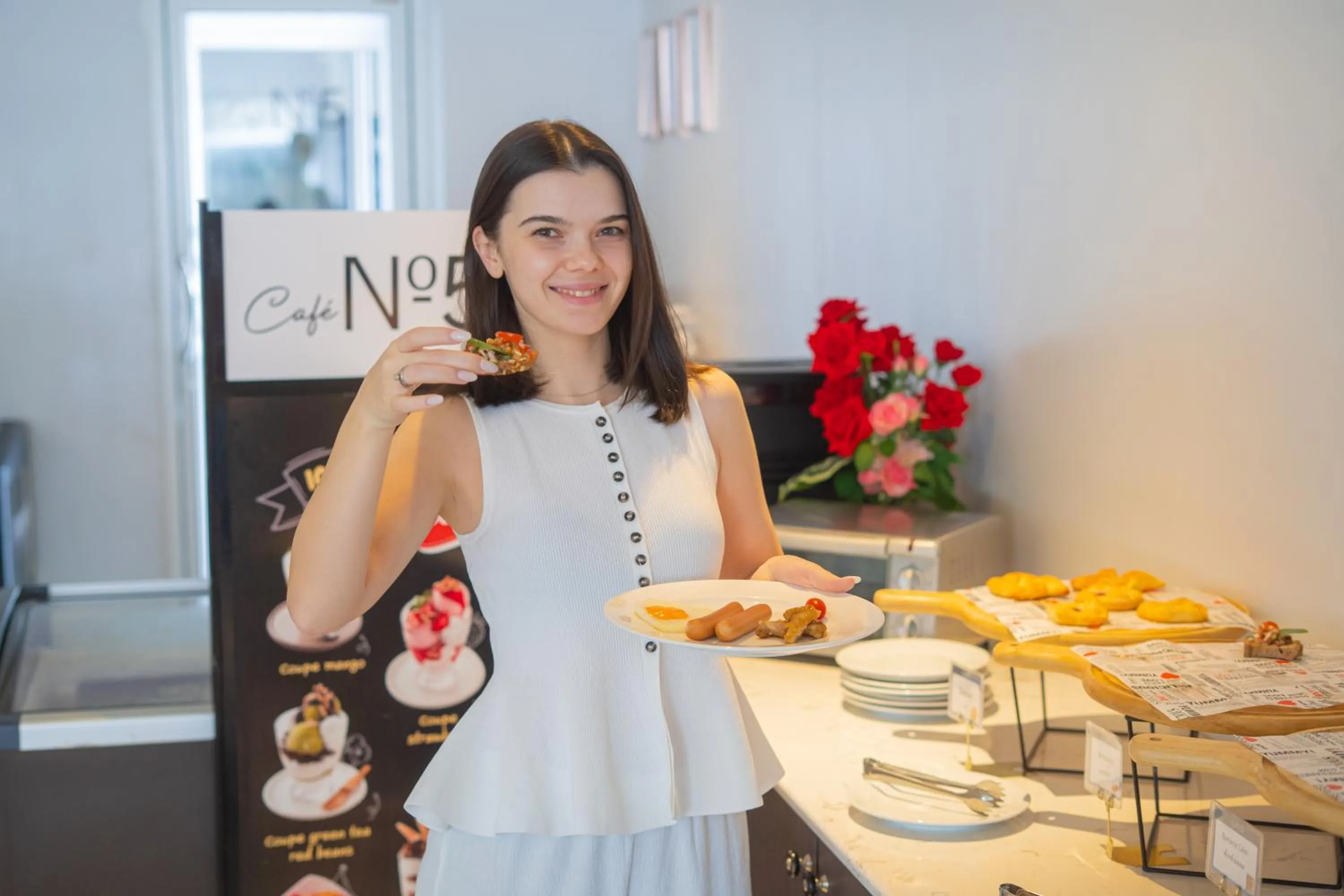 Buffet breakfast in Sirin Exclusive Hotel and Residence