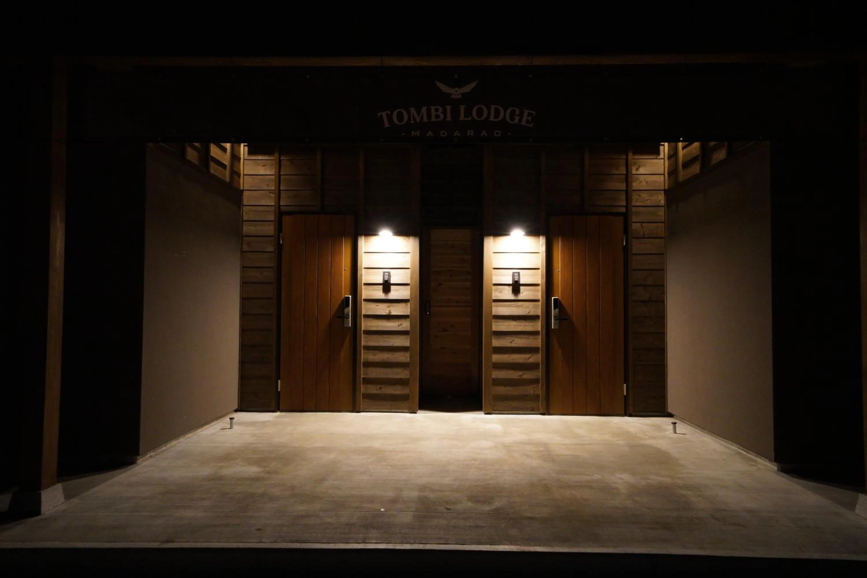 Tombi Lodge