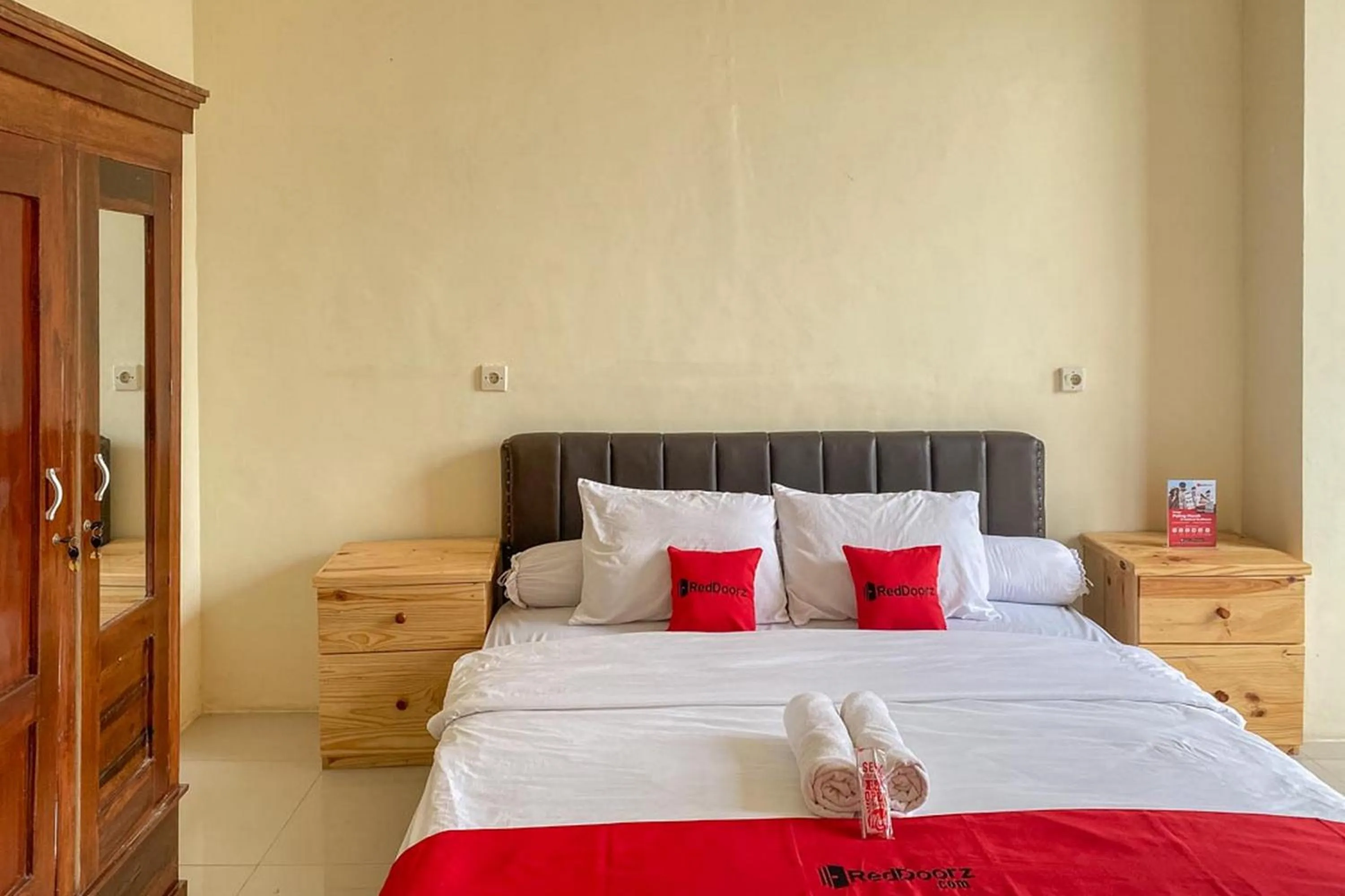 Bed in RedDoorz near Universitas Merdeka Malang 2