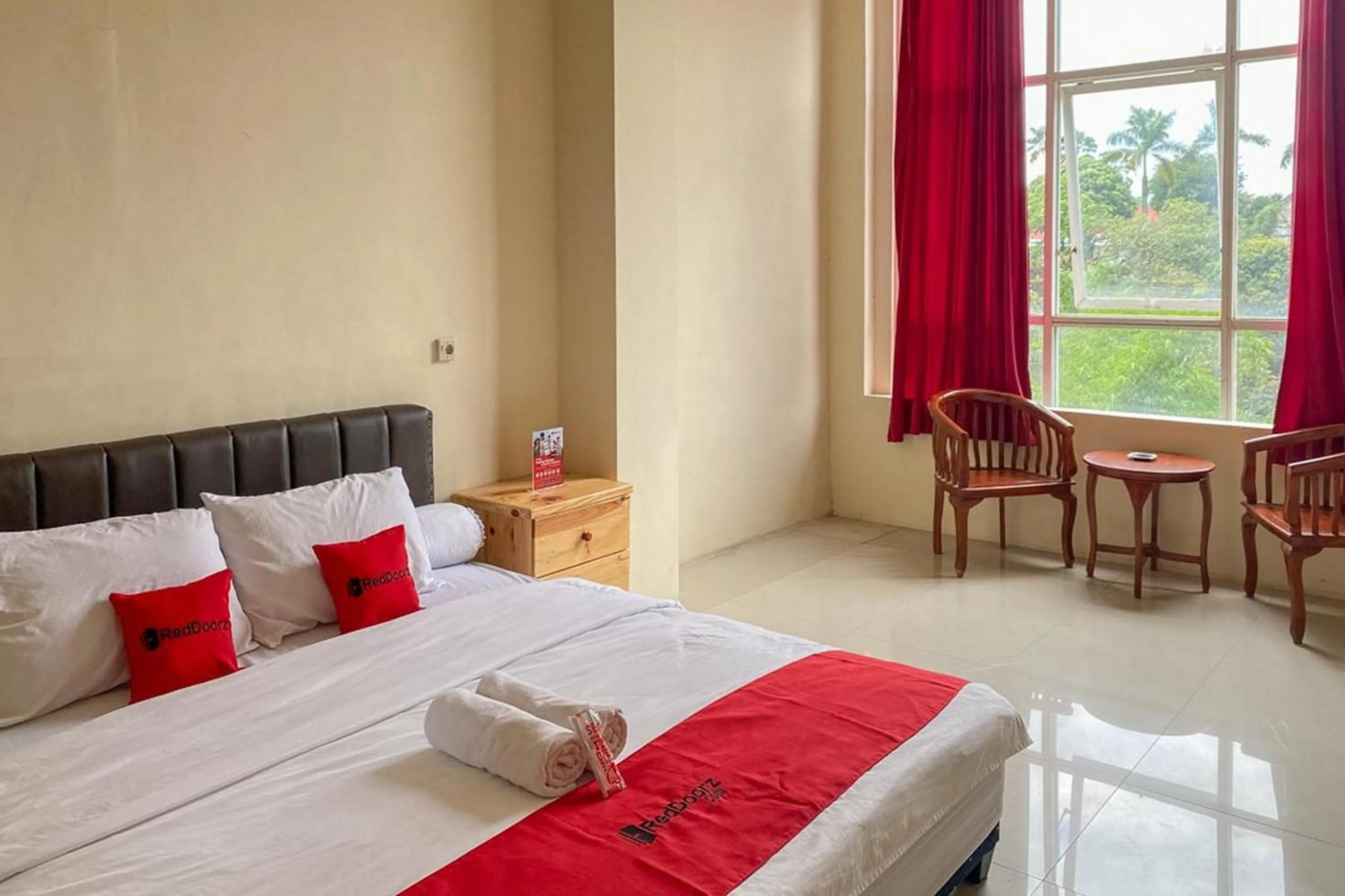 Bed in RedDoorz near Universitas Merdeka Malang 2