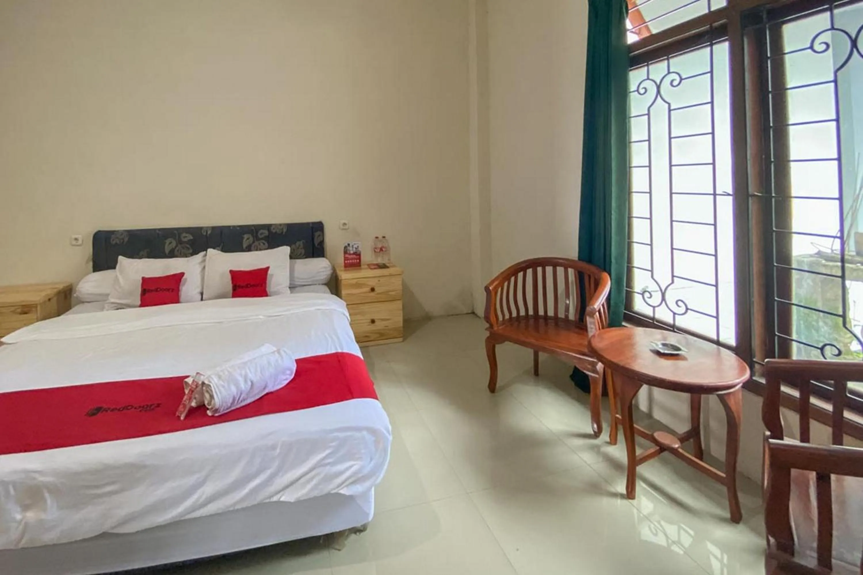 Bed in RedDoorz near Universitas Merdeka Malang 2