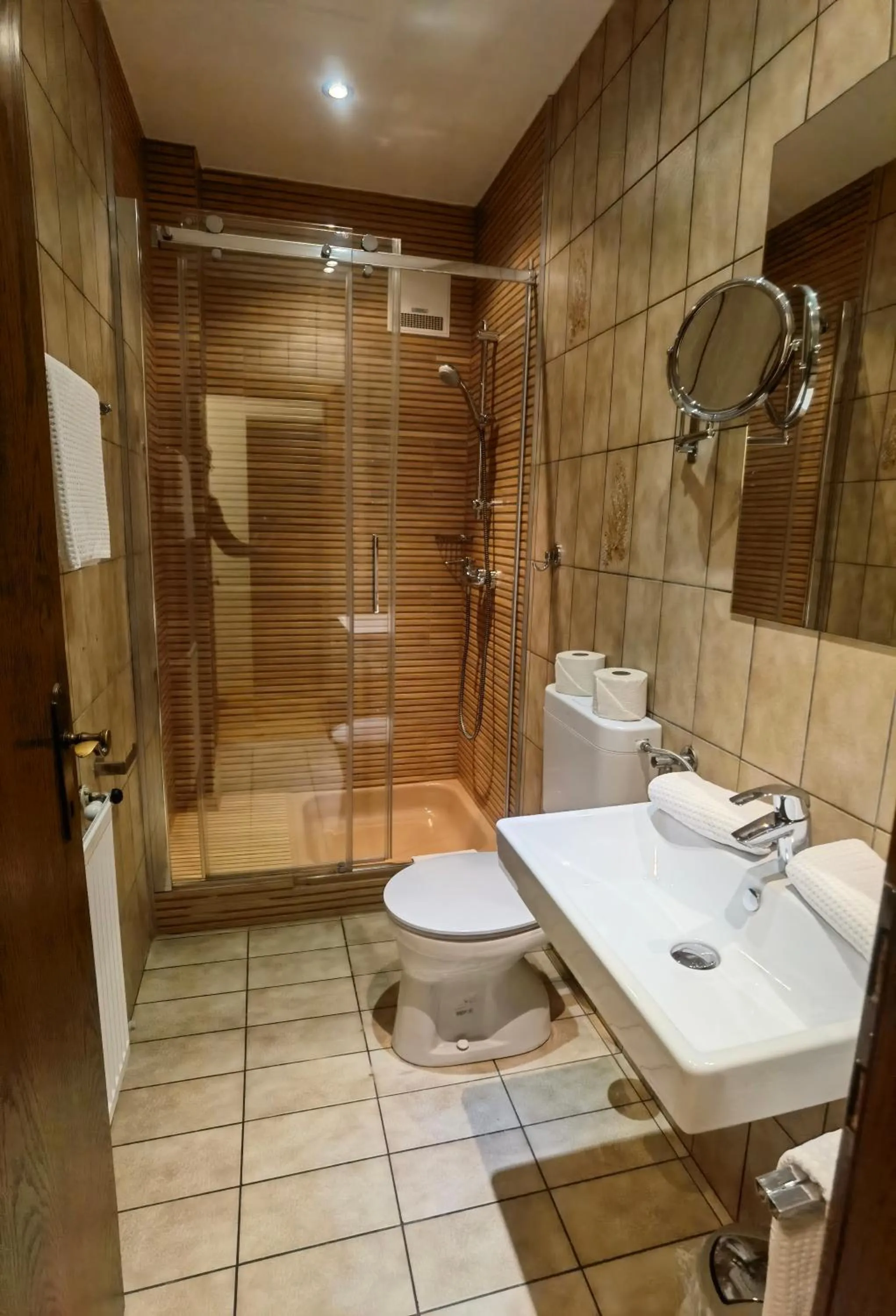 Bathroom in Hotel Kärntnerhof & Suiten 3-Stern Superior