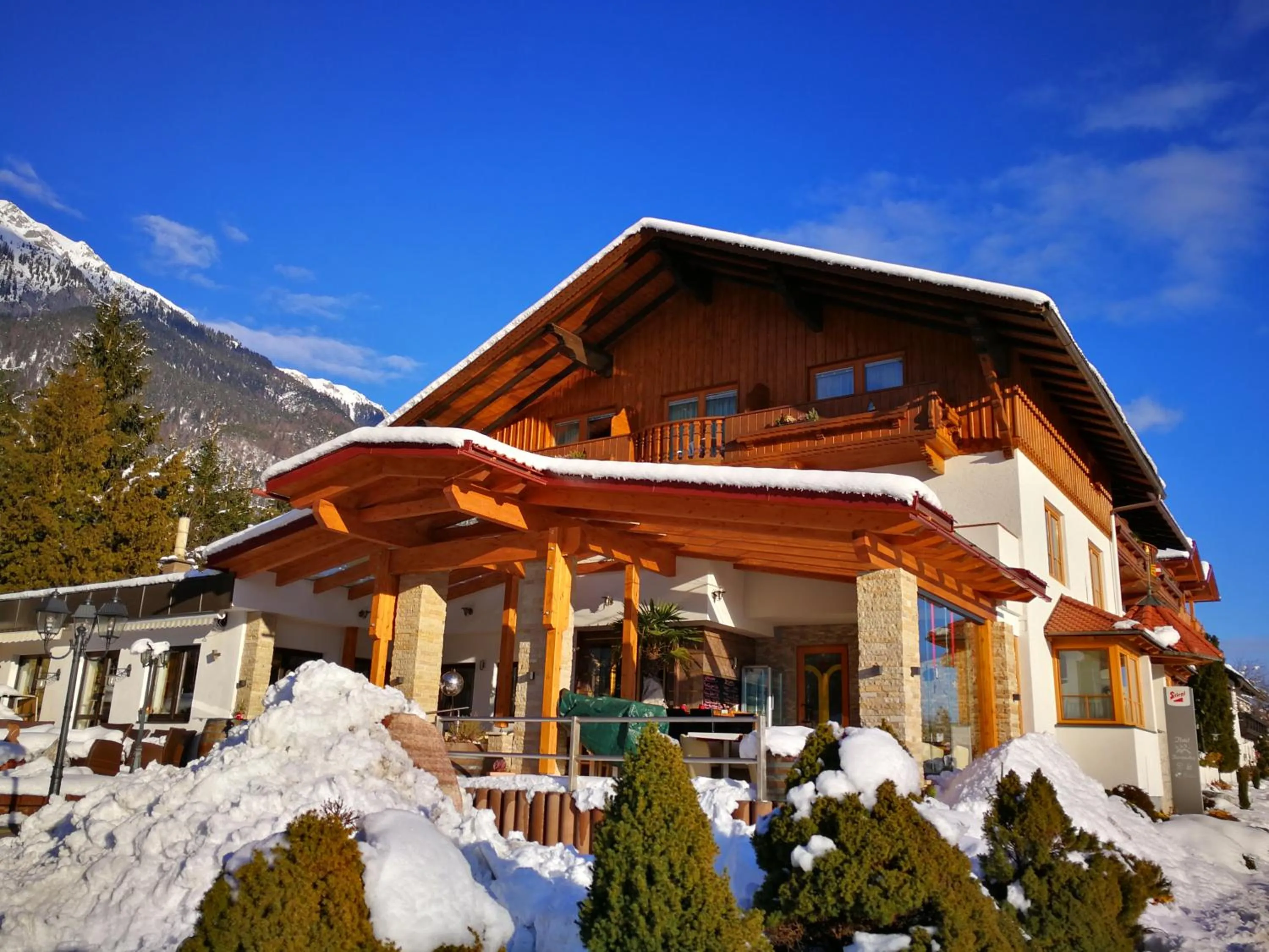 Facade/entrance in Hotel Kärntnerhof & Suiten 3-Stern Superior