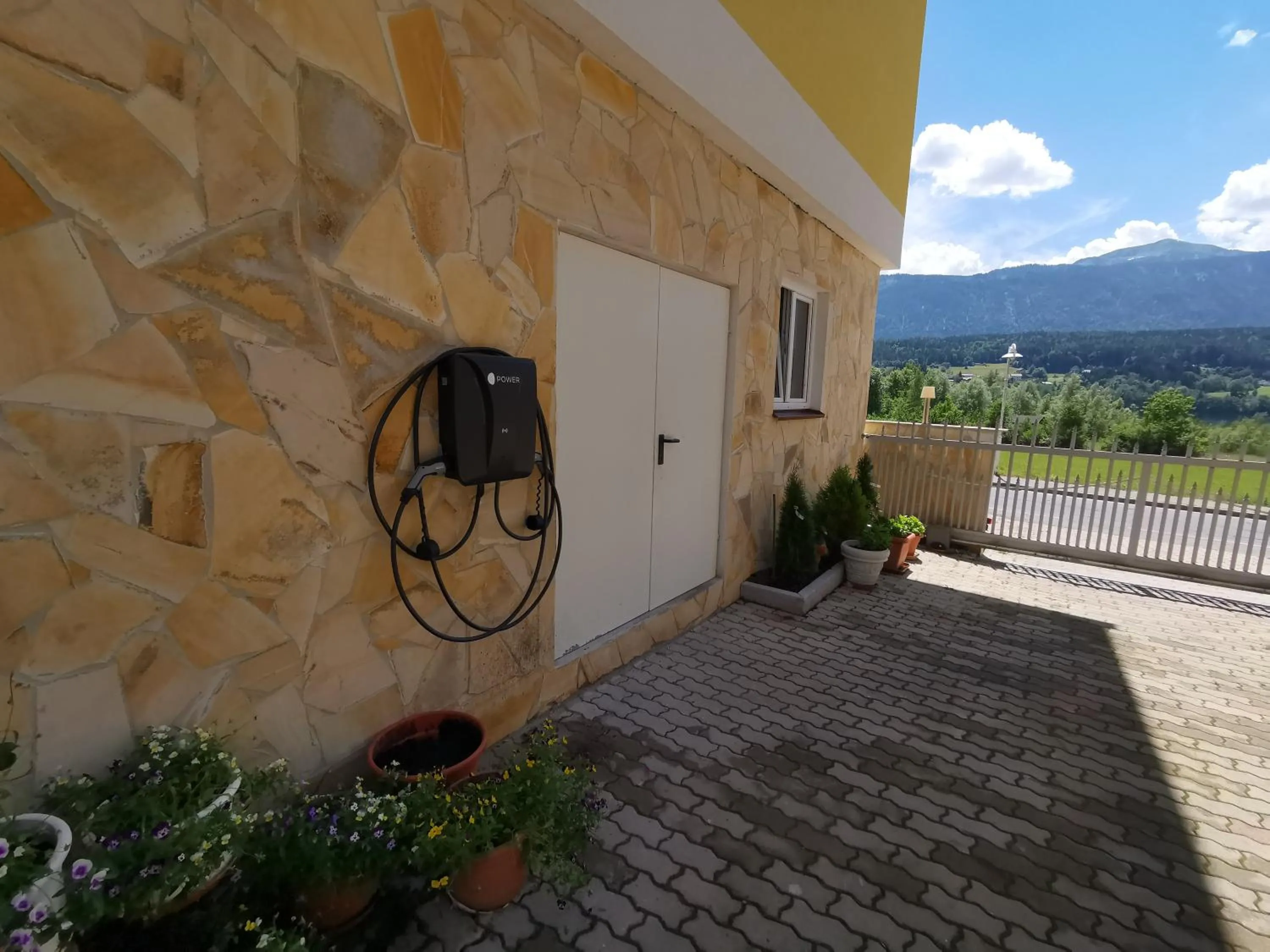 Parking in Hotel Kärntnerhof & Suiten 3-Stern Superior