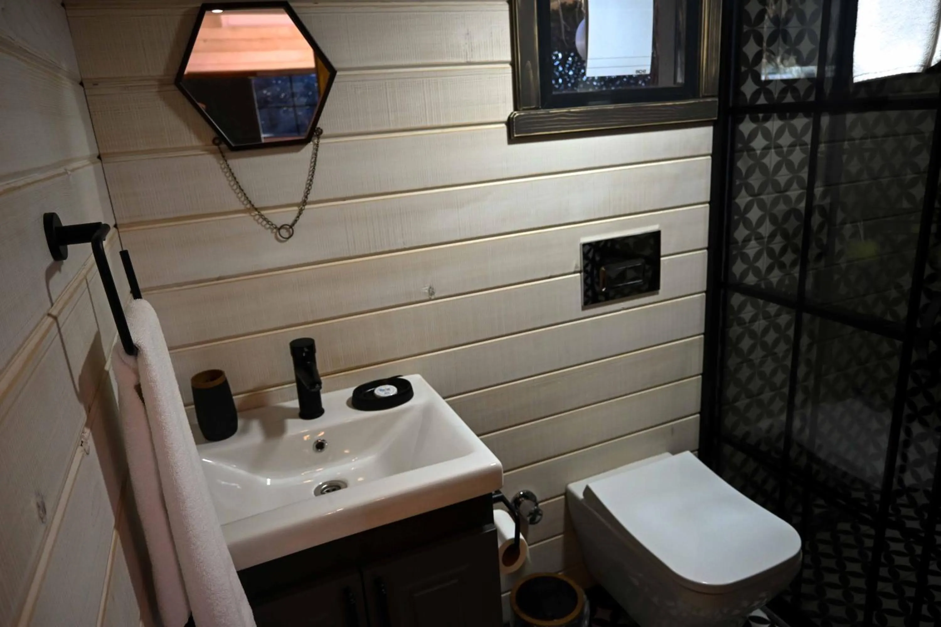 DELLAGO LUXURY HOTEL SAPANCA