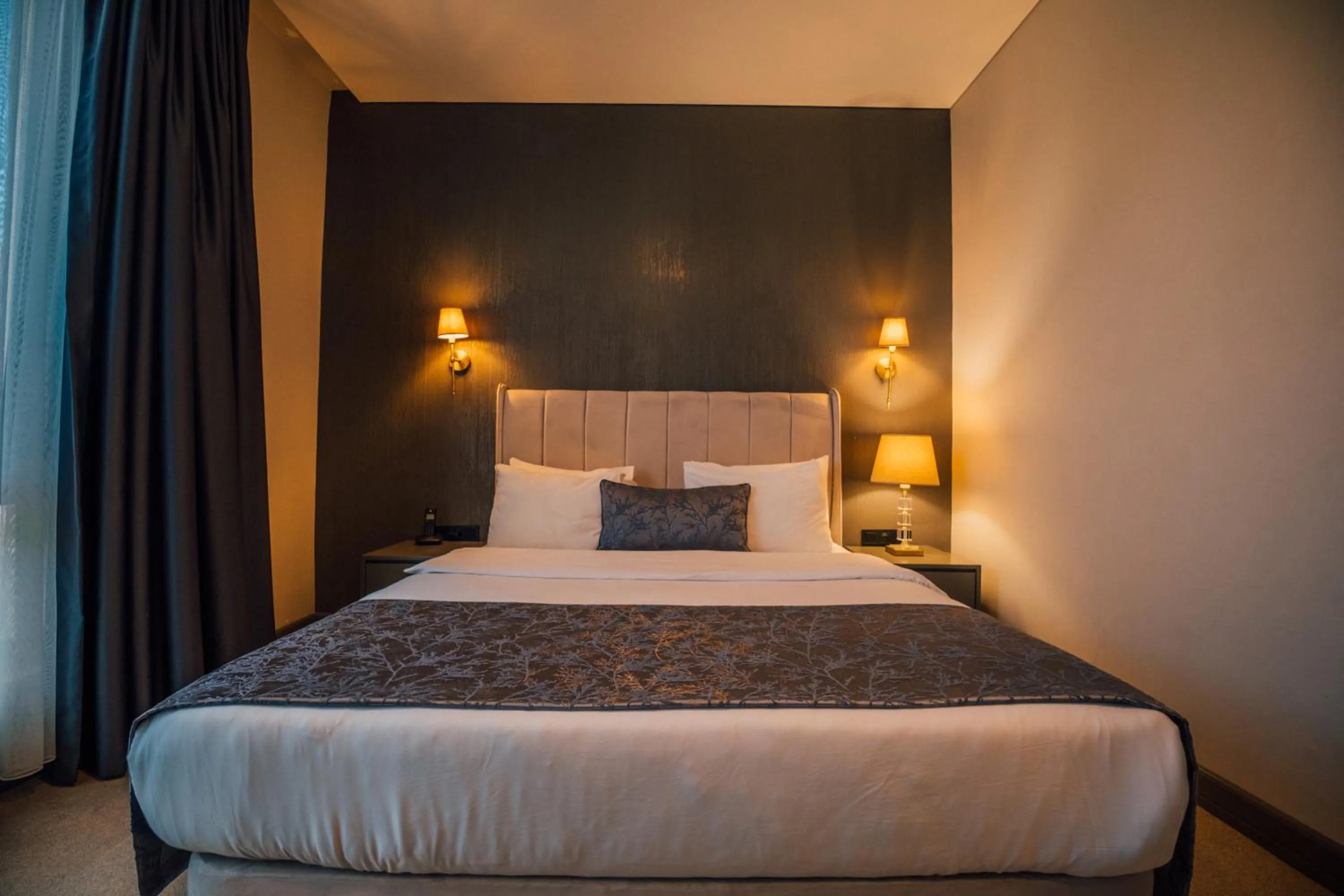 Bed in DELLAGO LUXURY HOTEL SAPANCA