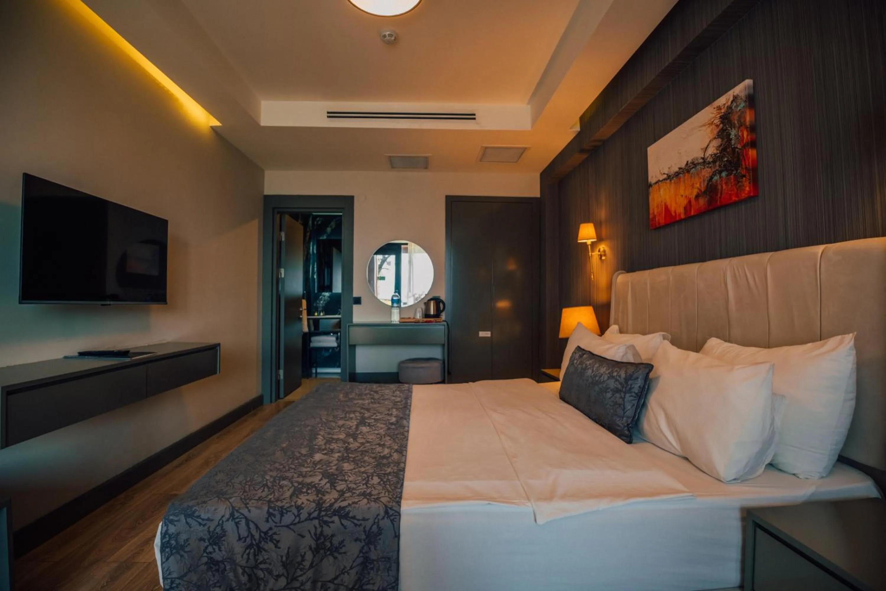 Bed in DELLAGO LUXURY HOTEL SAPANCA