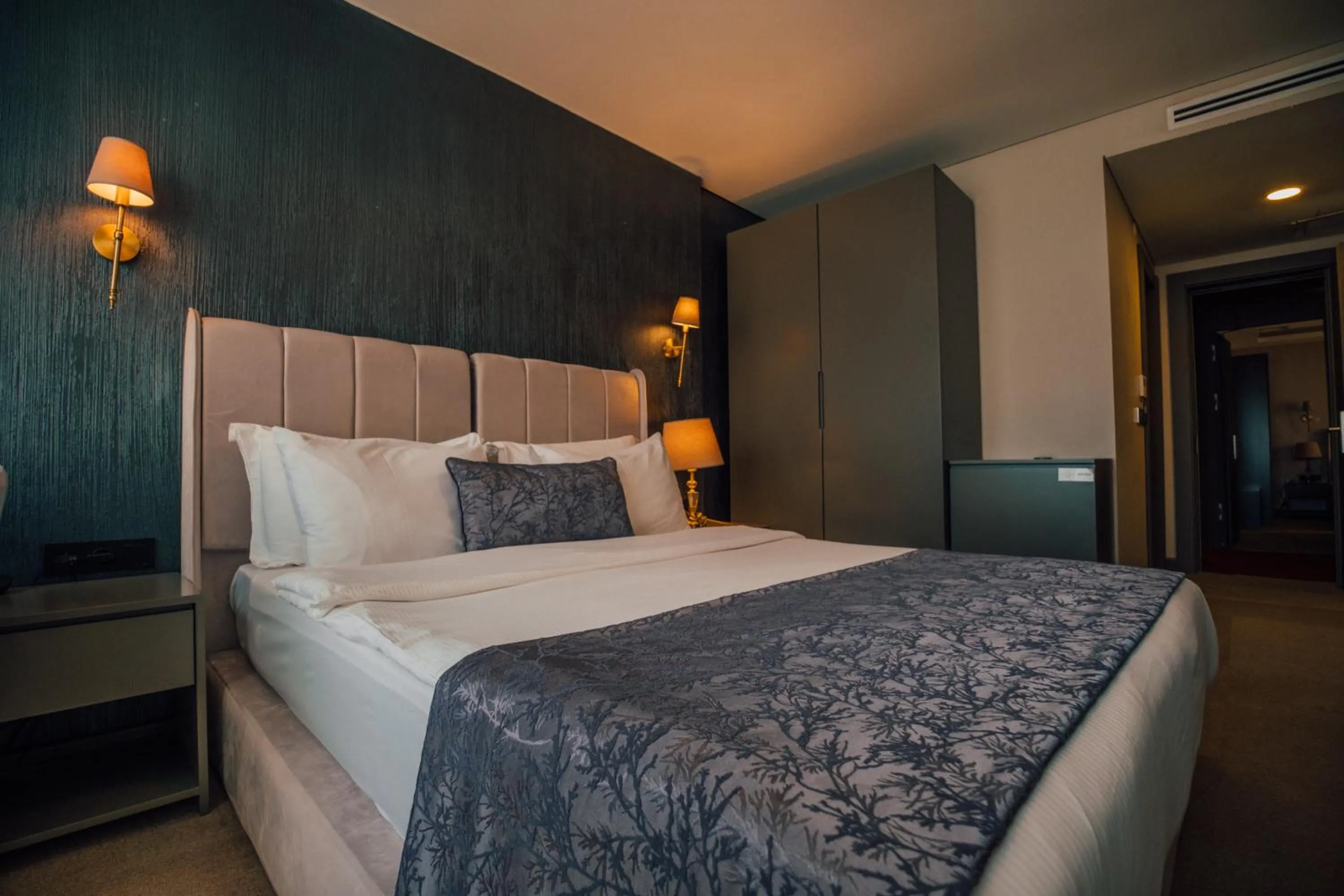 Bed in DELLAGO LUXURY HOTEL SAPANCA