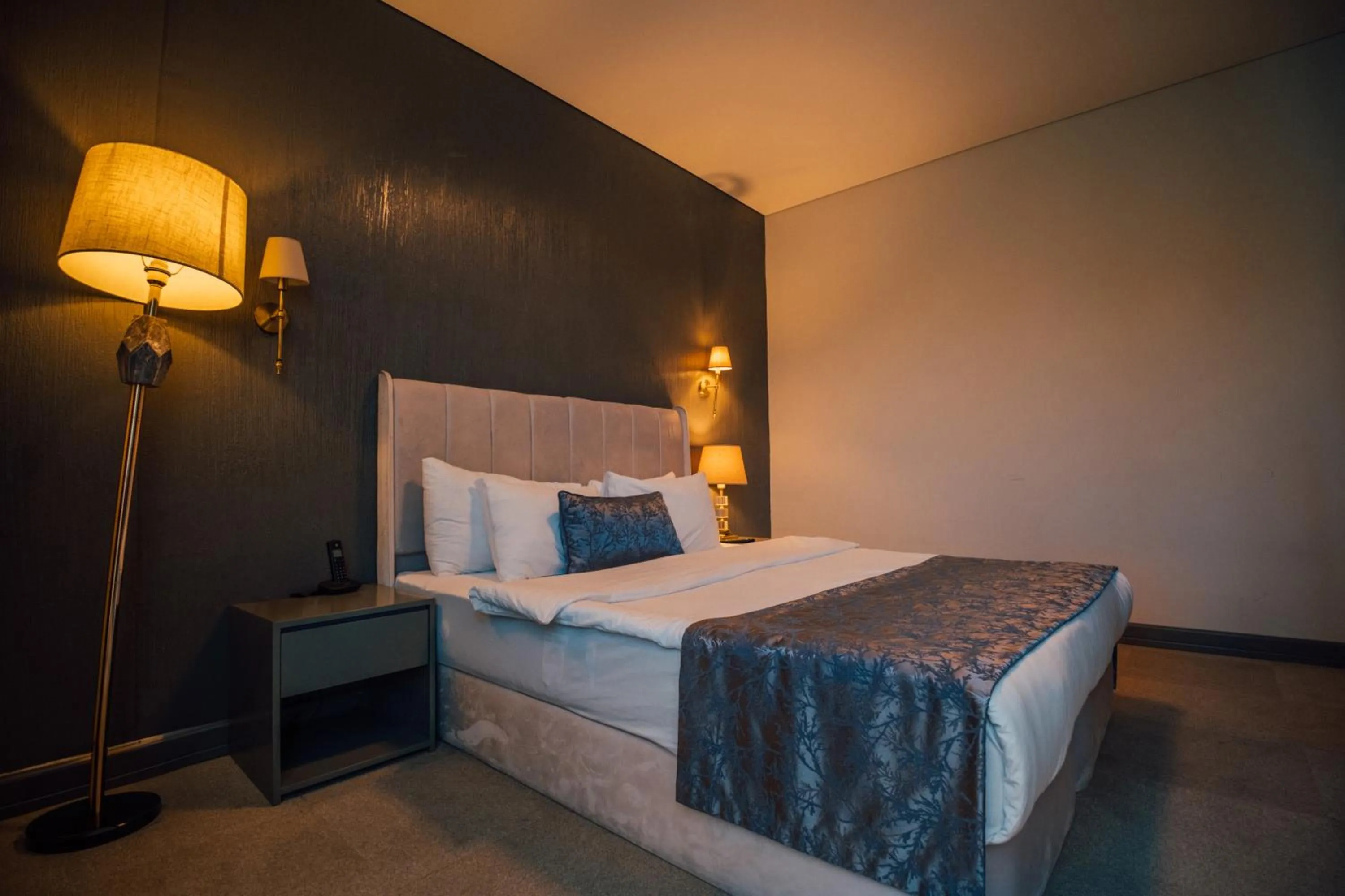 Bed in DELLAGO LUXURY HOTEL SAPANCA