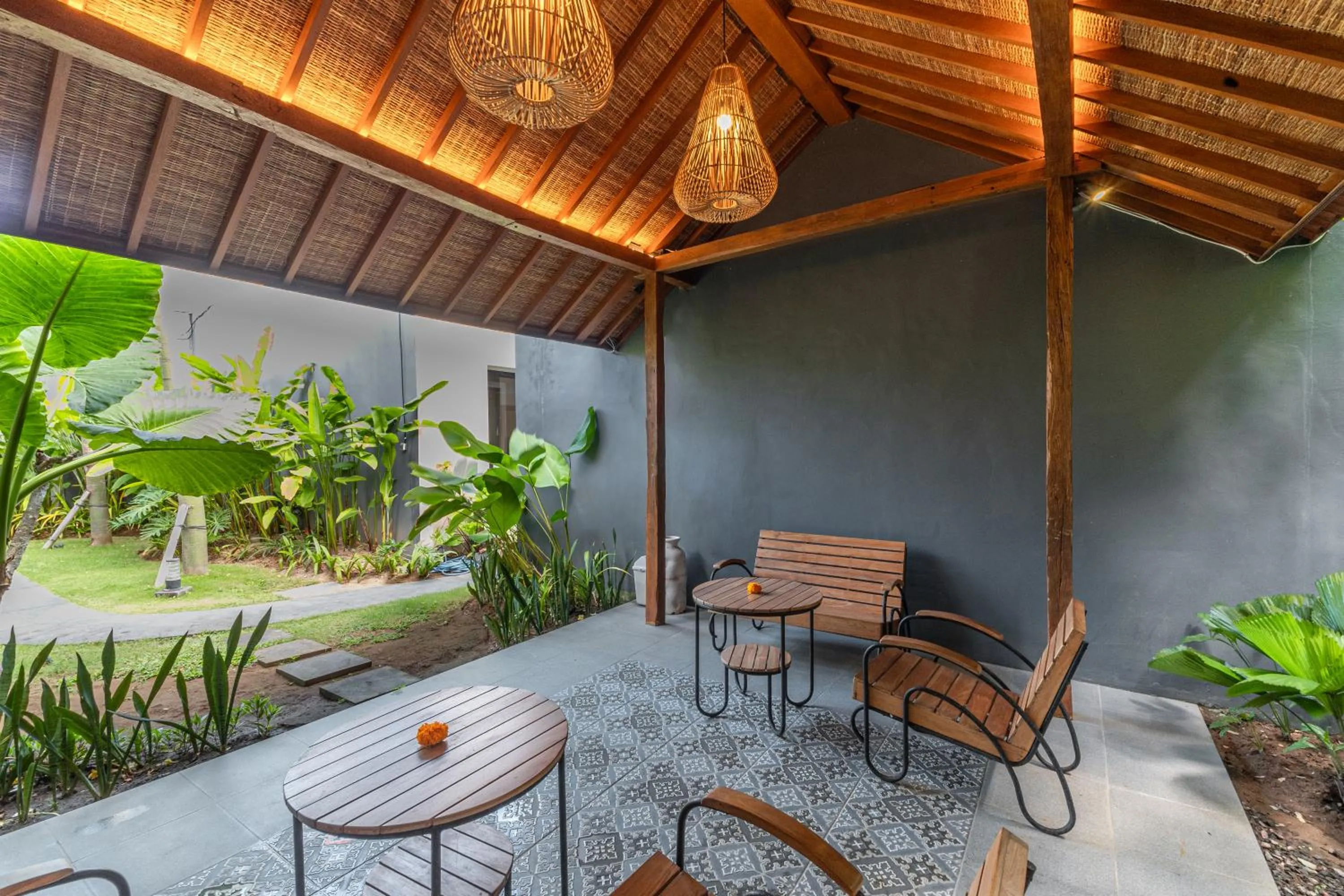 Seating area in Svarna Suites Seminyak