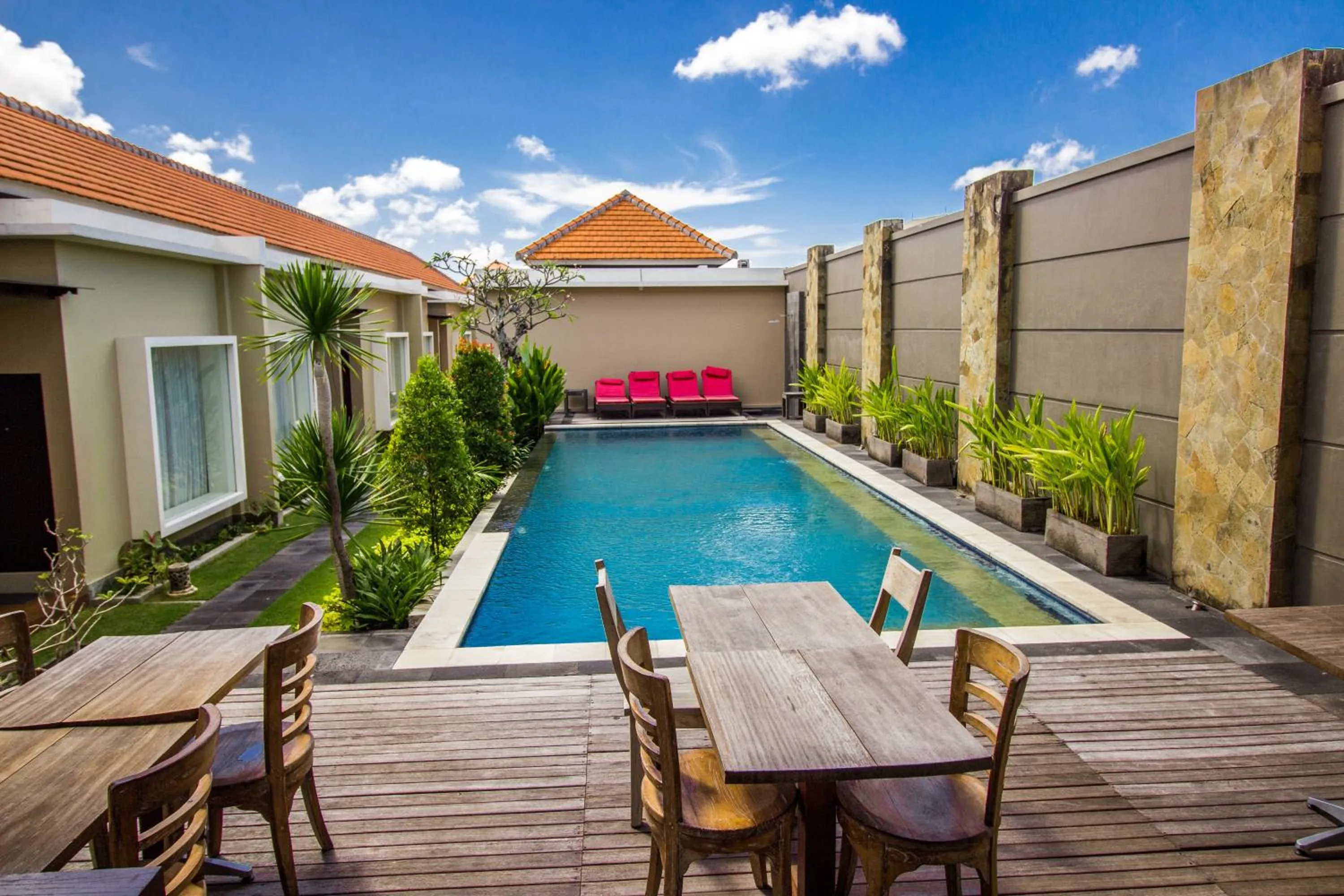 Svarna Suites Seminyak