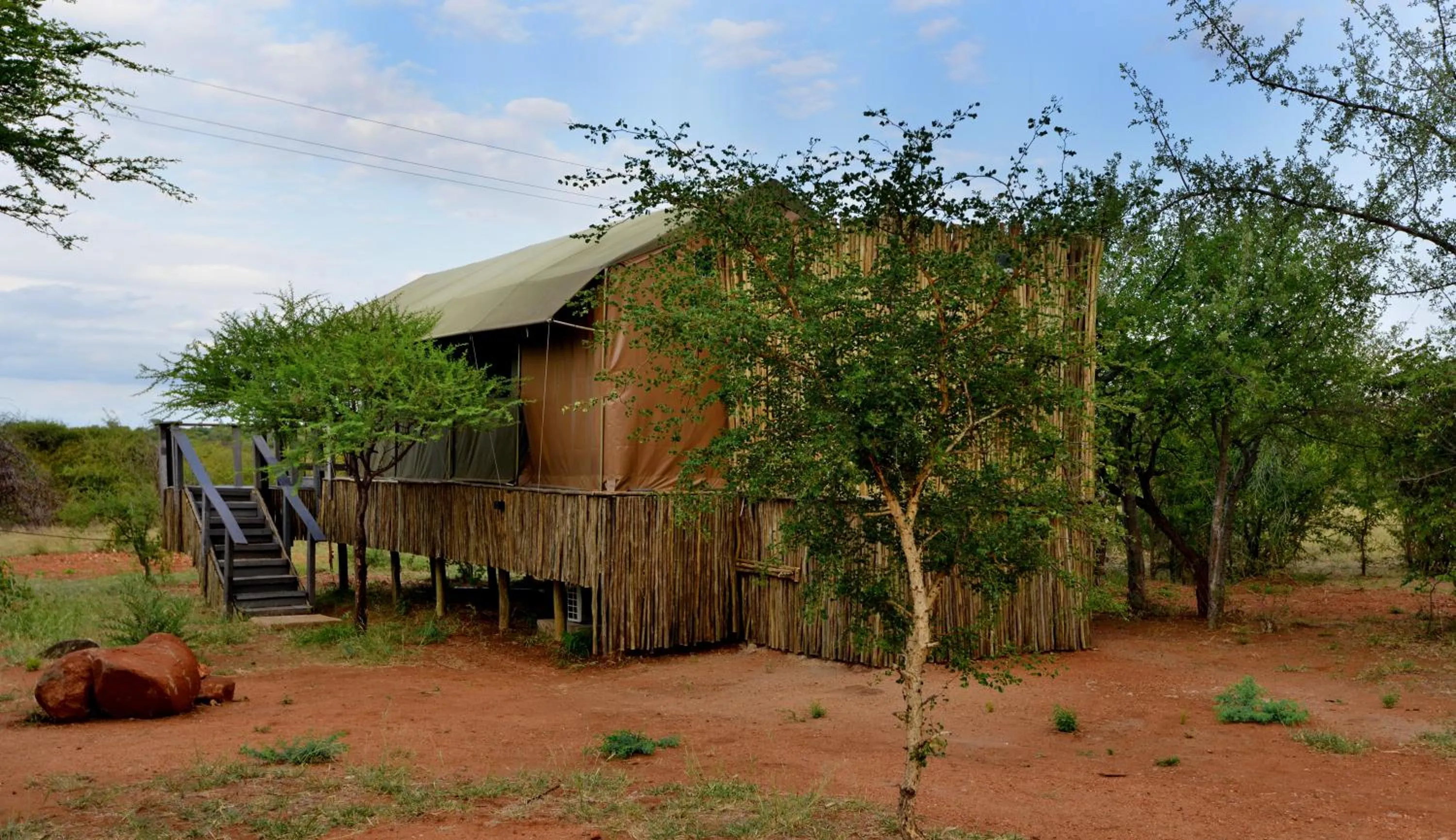 Tshukudu Game Lodge