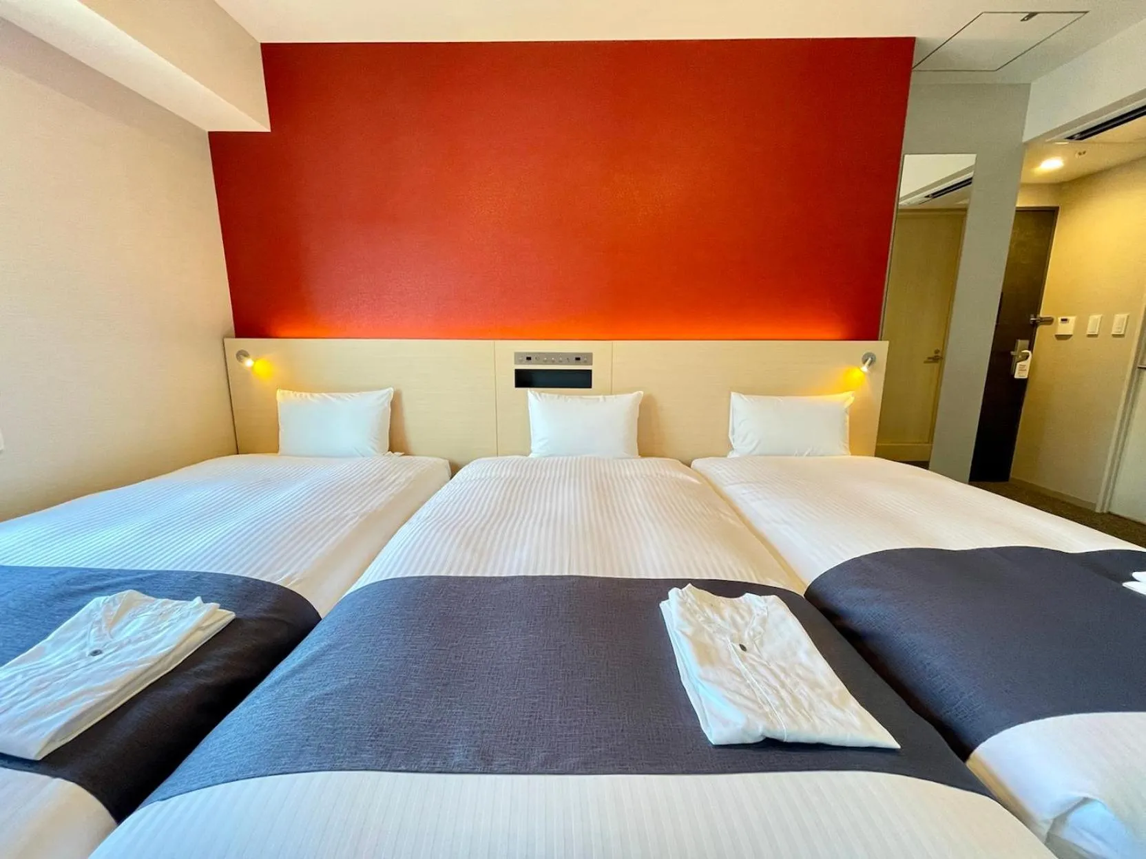 Bed in The Kanzashi Tokyo Asakusa