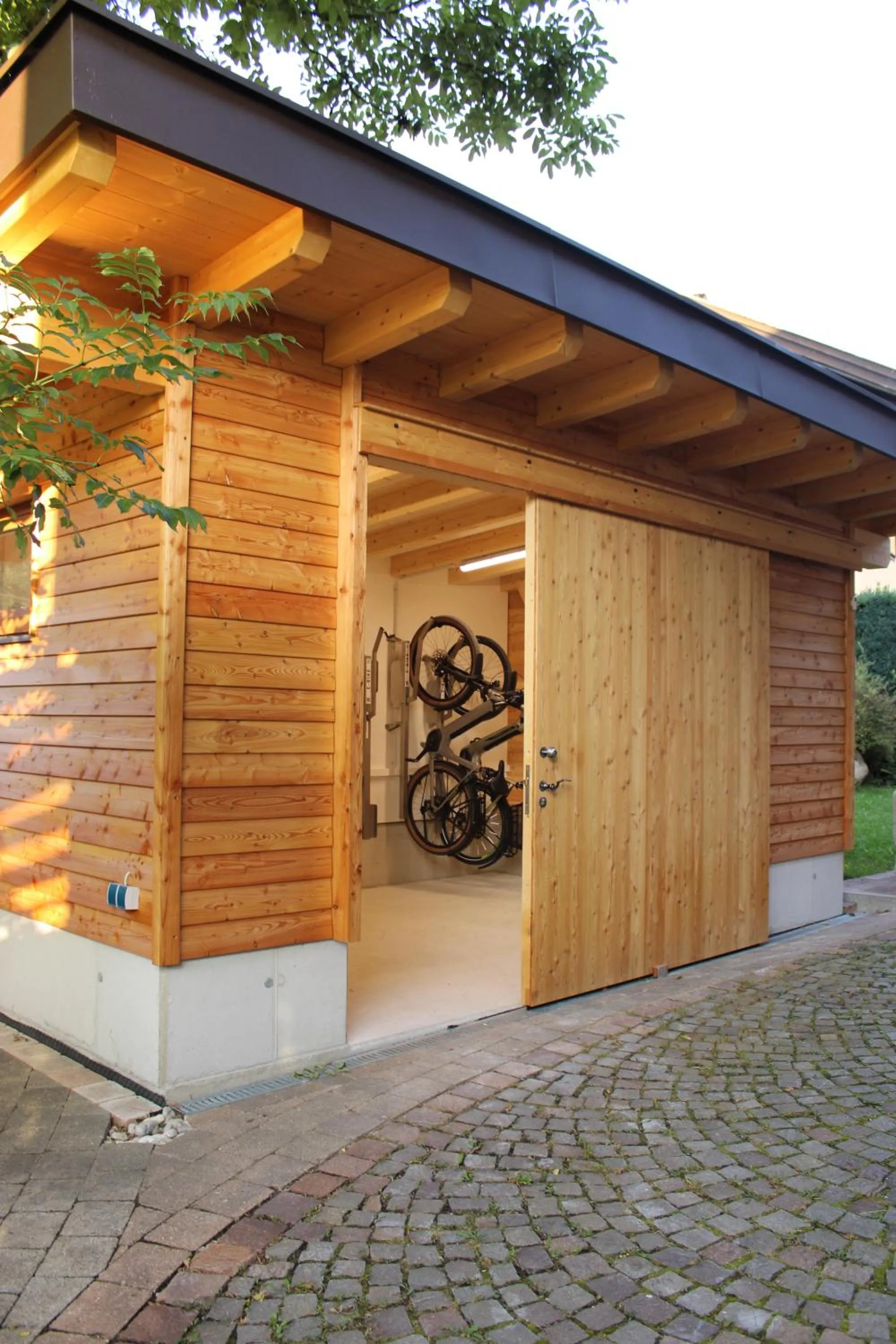 Cycling in Die Lilie / Hotel Garni