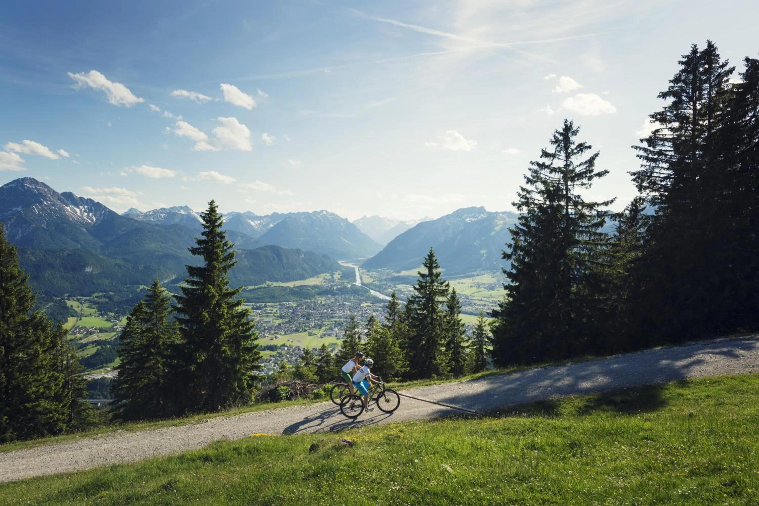 Spring in Die Lilie / Hotel Garni