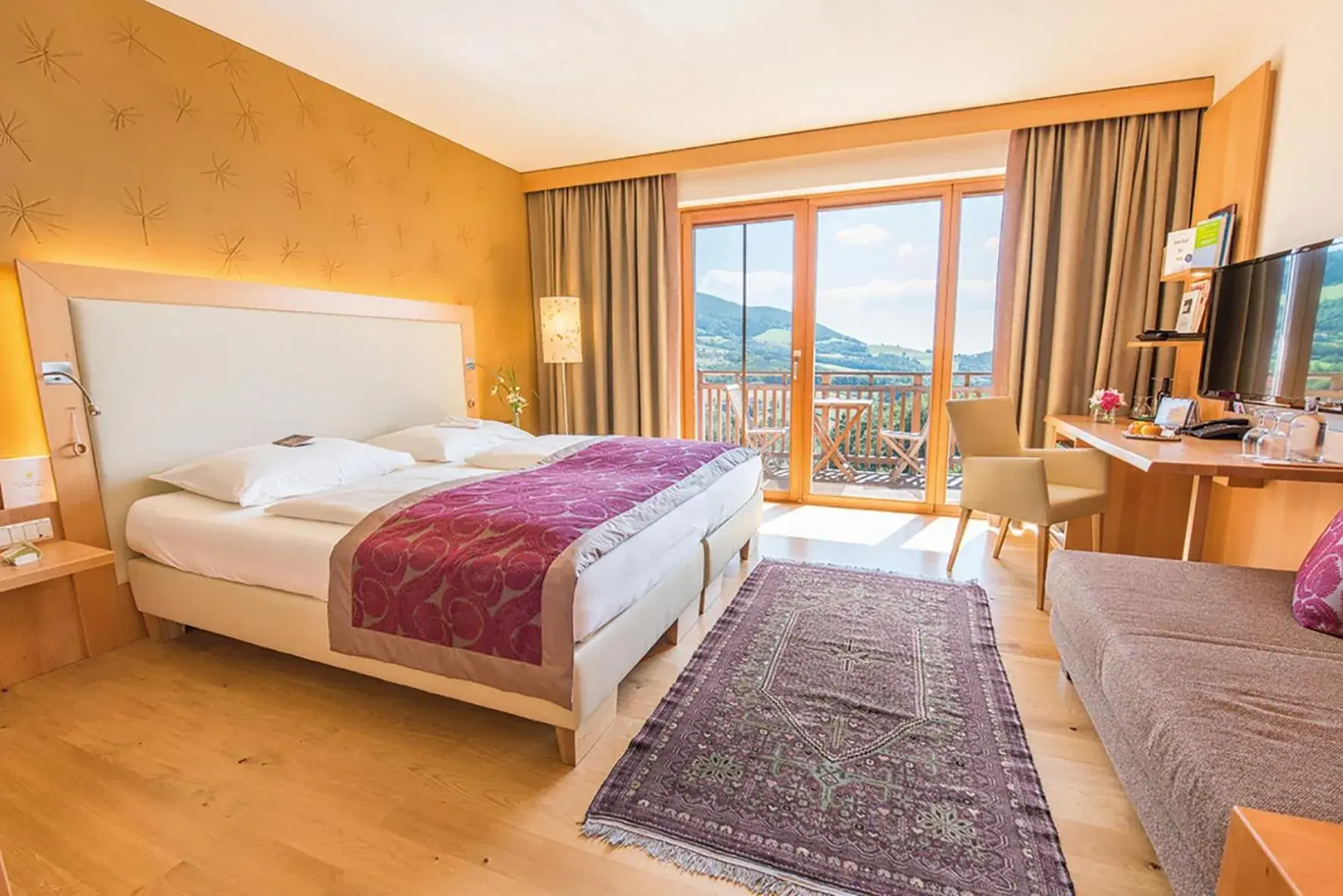Deluxe Double or Twin Room with Balcony in RETTER Bio-Natur-Resort Deluxe Double or Twin Room with Balcony in RETTER Bio-Natur-Resort