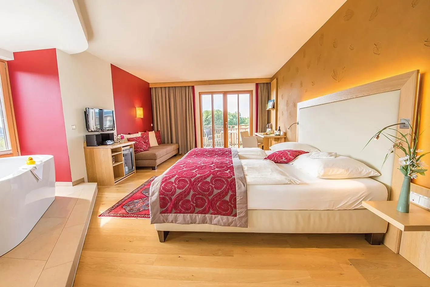 Photo of the whole room, Bed in RETTER Bio-Natur-Resort