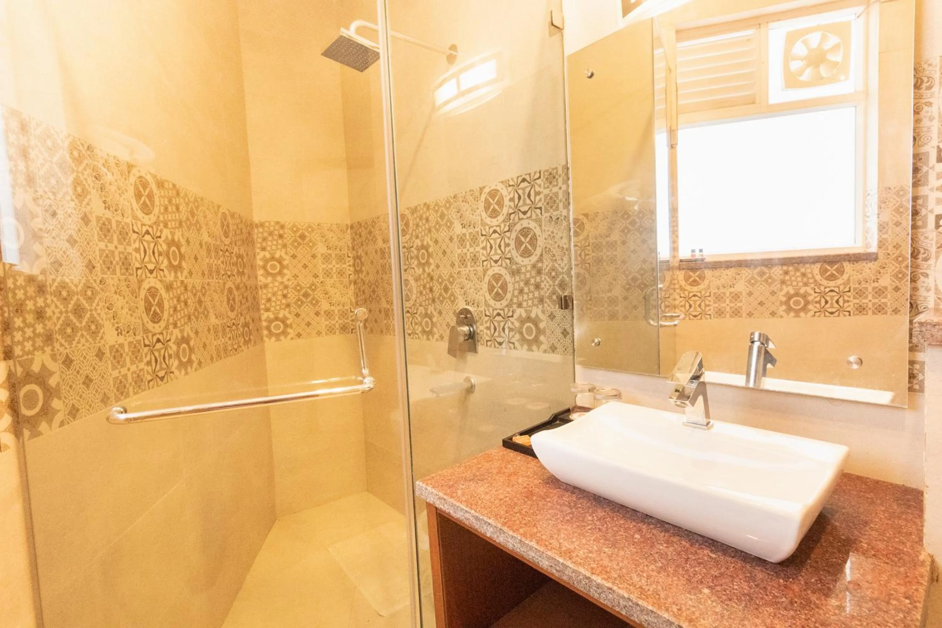 Bathroom in Himalayan Splendour Resort