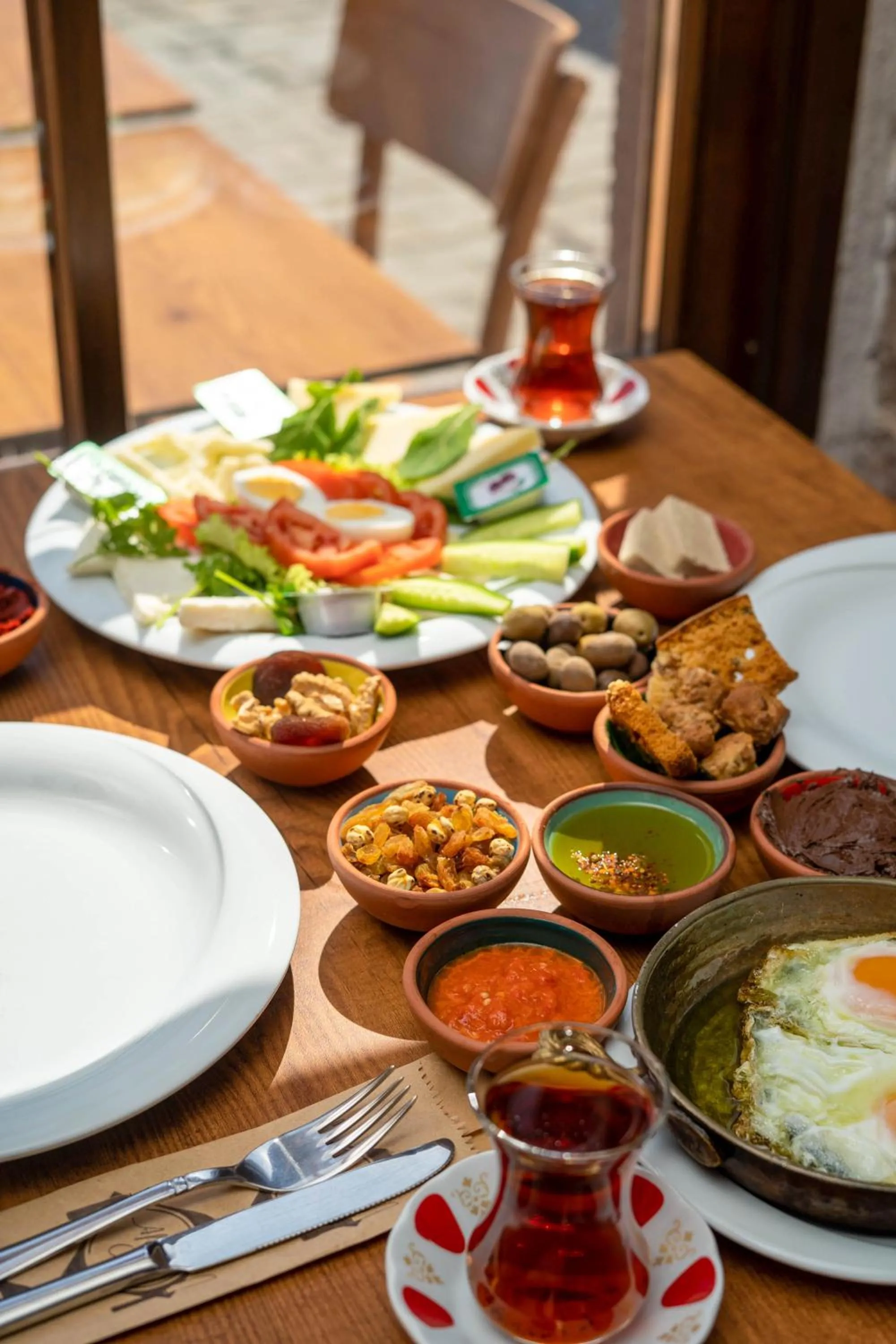 Breakfast in Cunda Taka