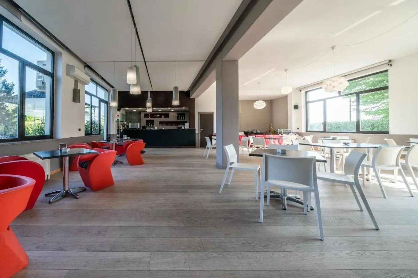 Living room in HOTEL CAVALIERI
