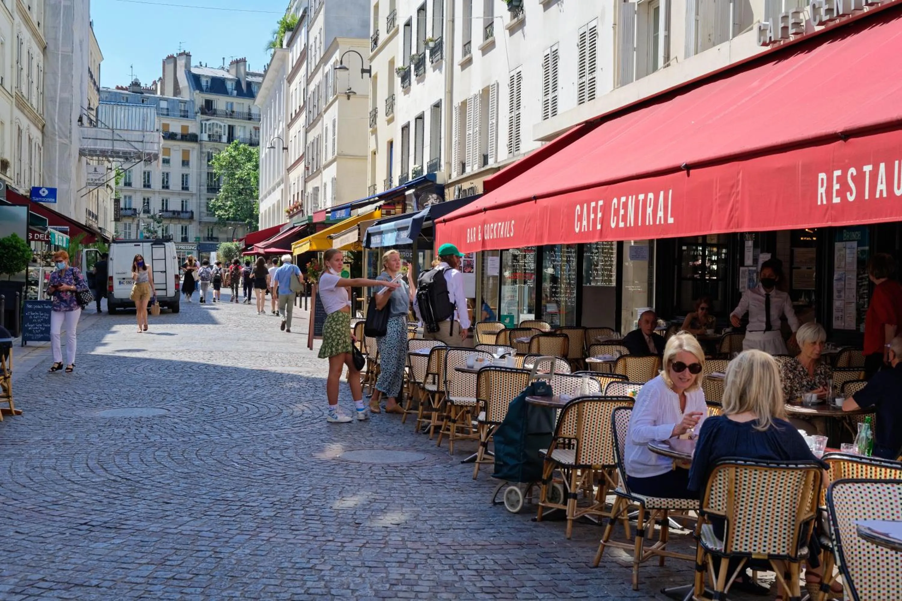 Restaurant/places to eat in My Maison In Paris - Champ de Mars